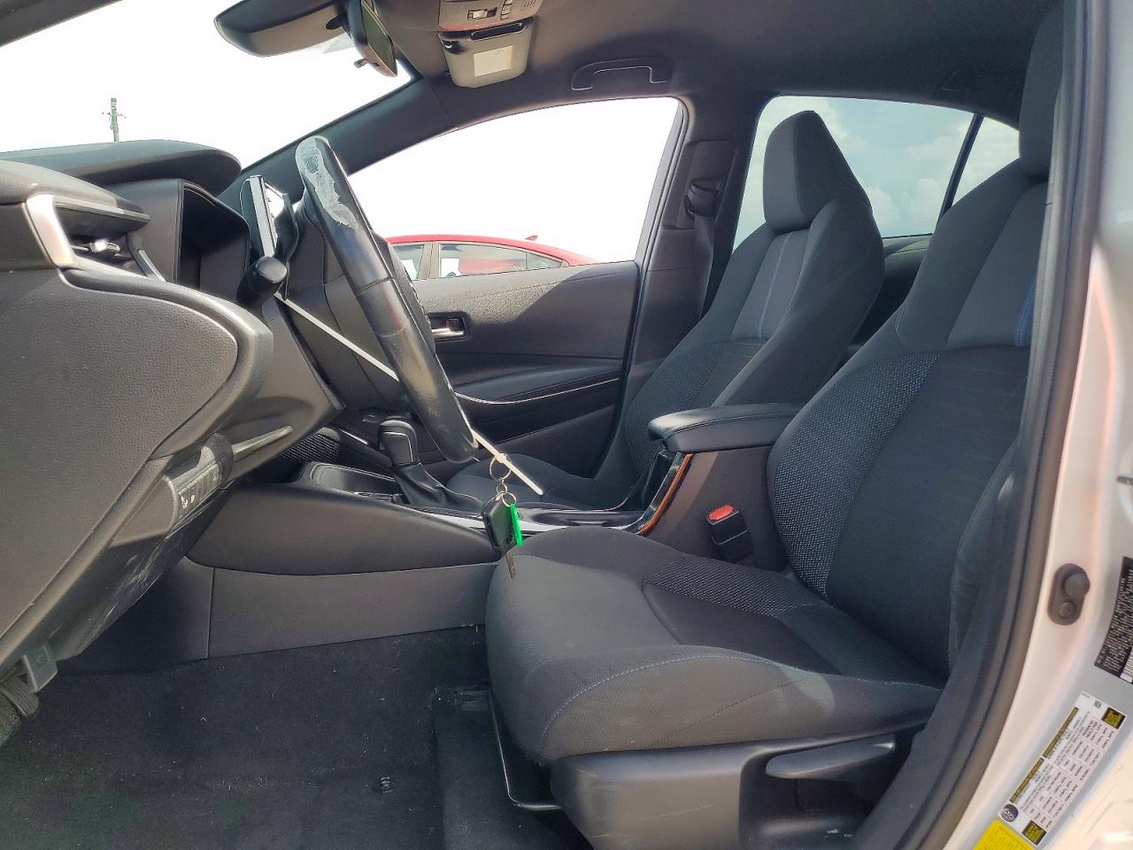 2020 Toyota Corolla Se Silver vin: 5YFS4RCE0LP043949