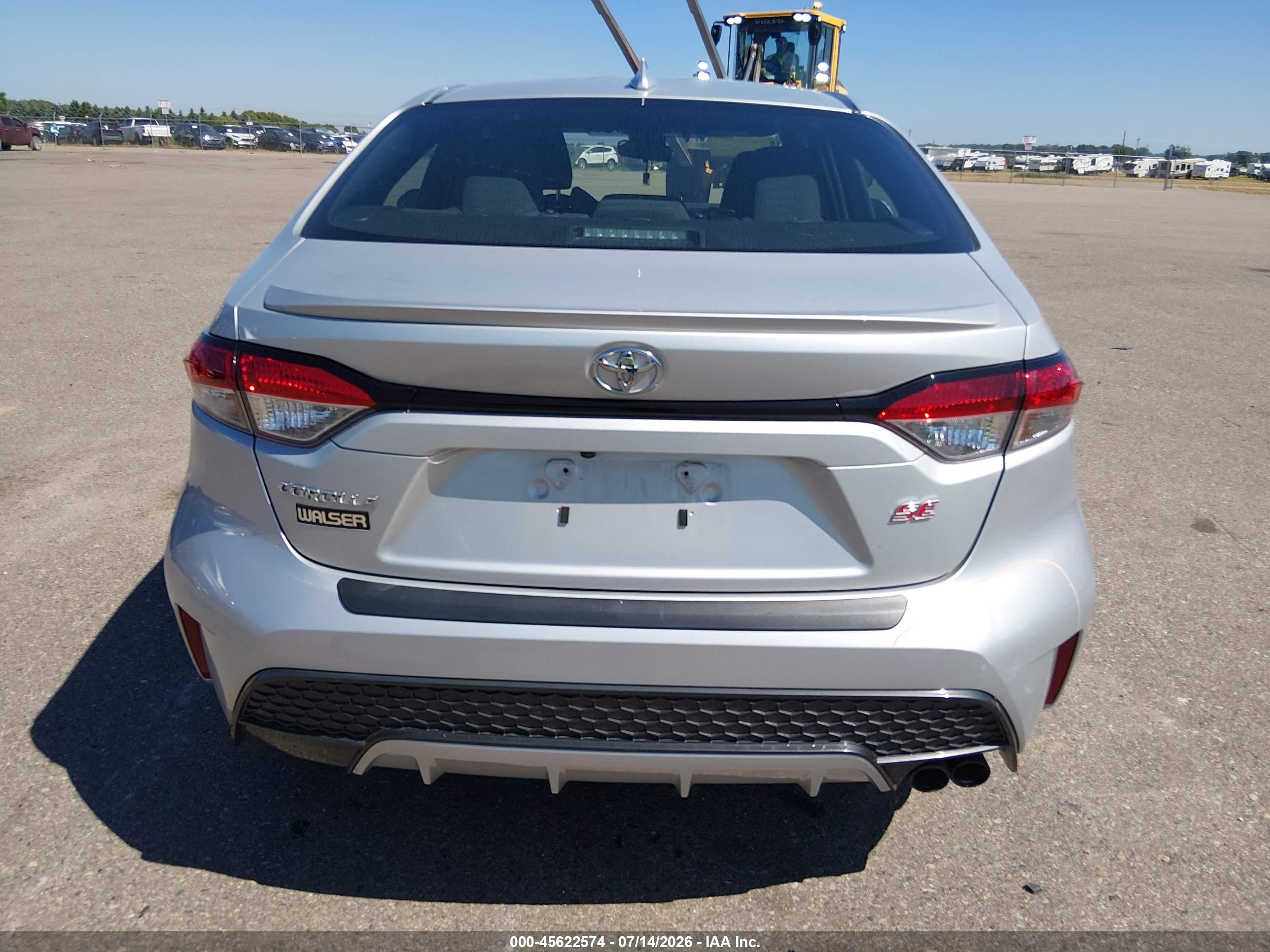 2020 Toyota Corolla Se Silver vin: 5YFS4RCE1LP019708