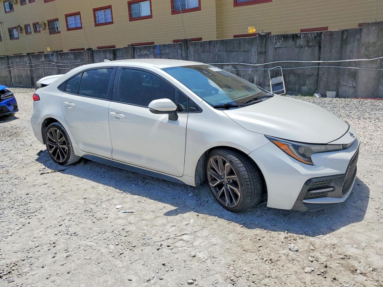 2020 Toyota Corolla Se White vin: 5YFS4RCE6LP053224