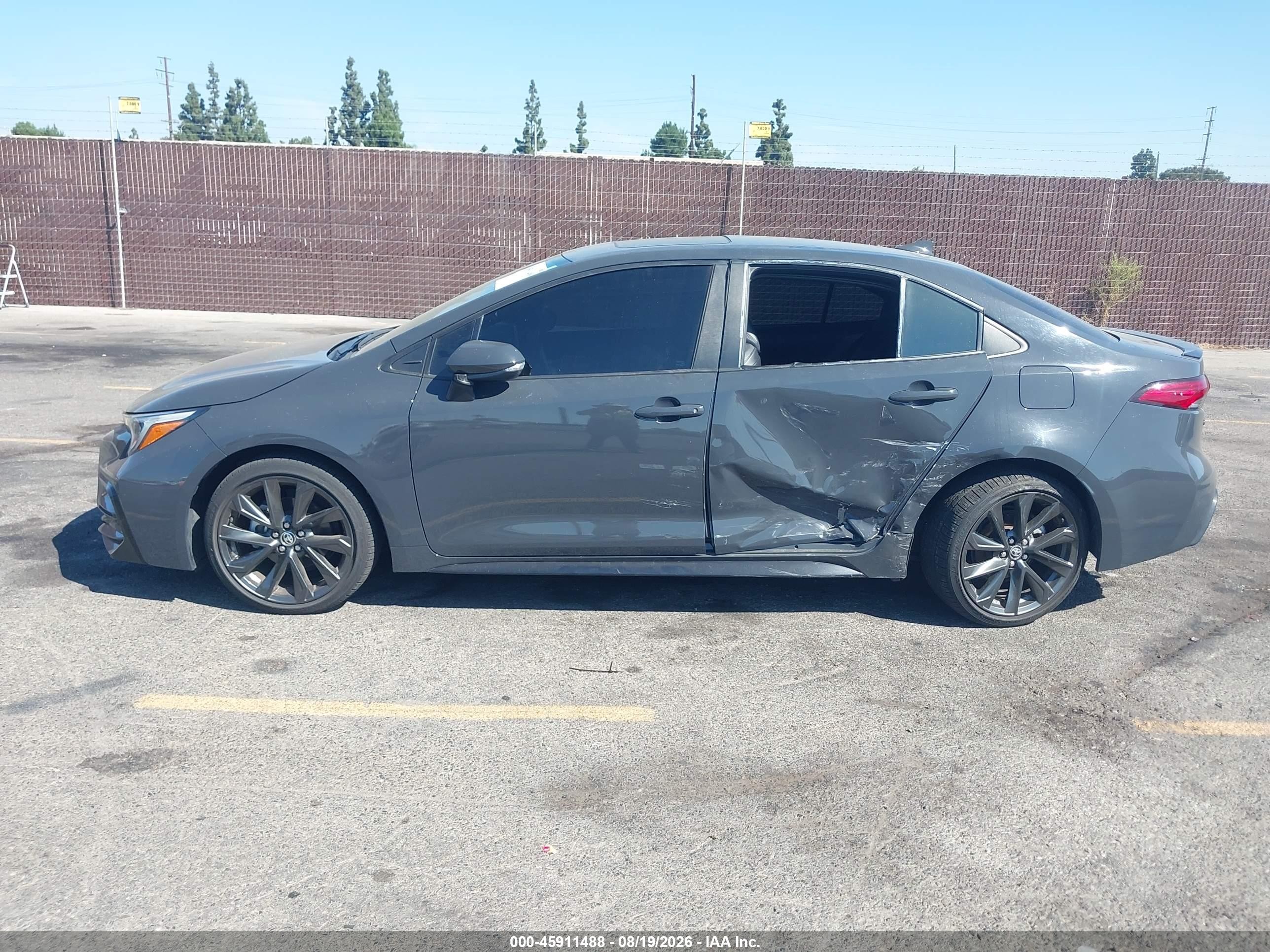 2024 Toyota Corolla Xse Gray vin: 5YFT4MCE2RP208853