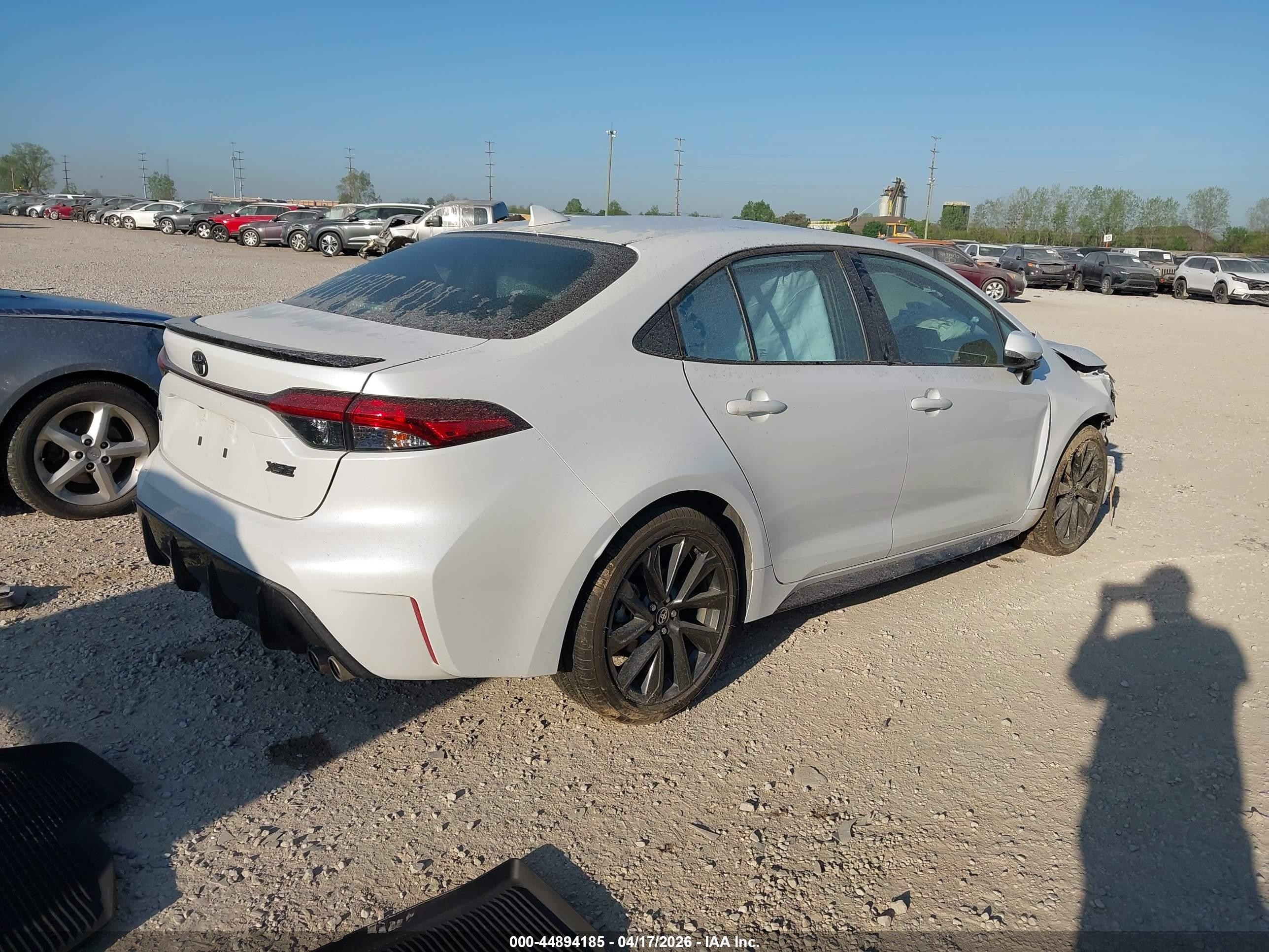 2025 Toyota Corolla Xse White vin: 5YFT4MCE3SP251863