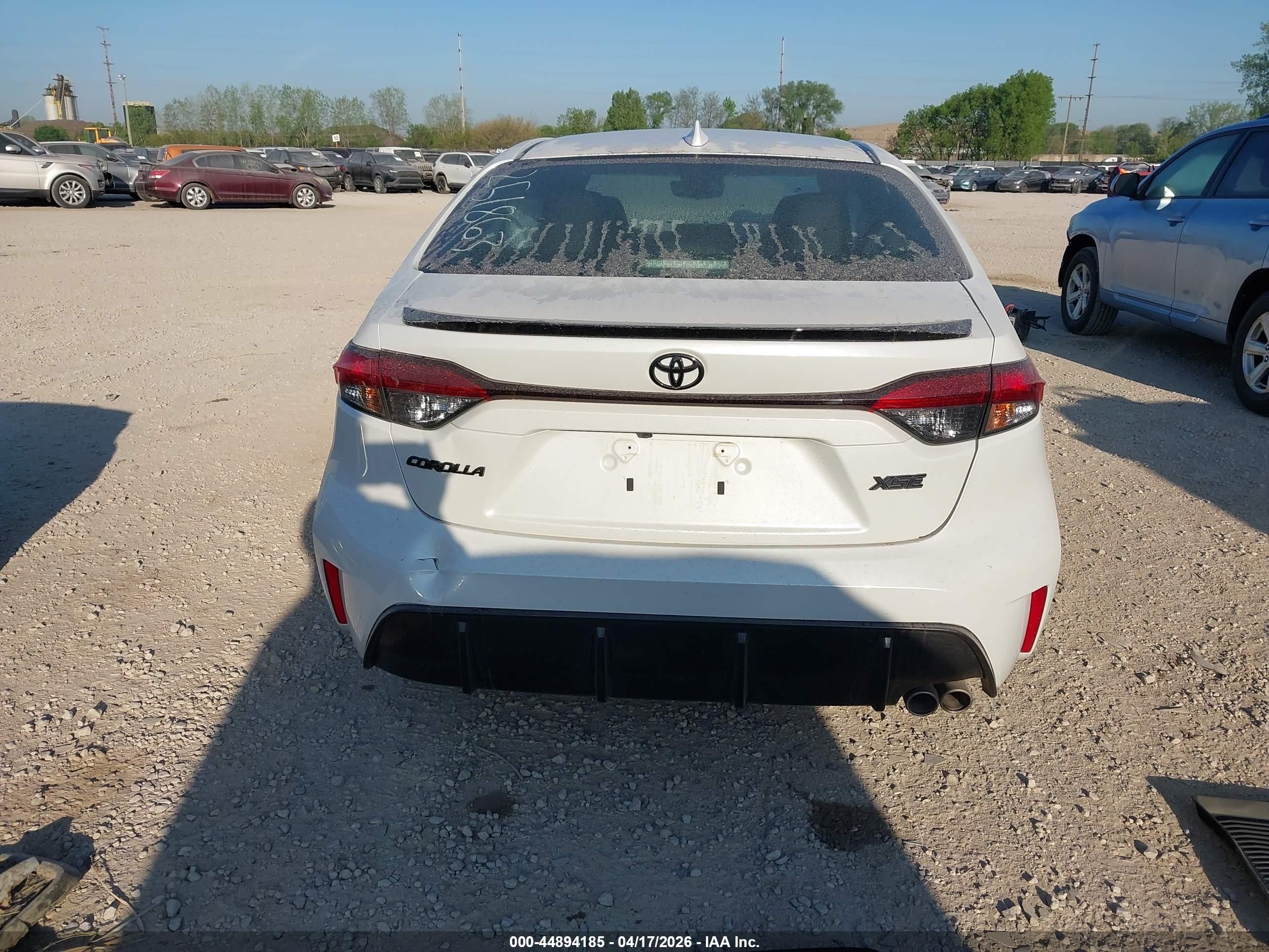 2025 Toyota Corolla Xse White vin: 5YFT4MCE3SP251863
