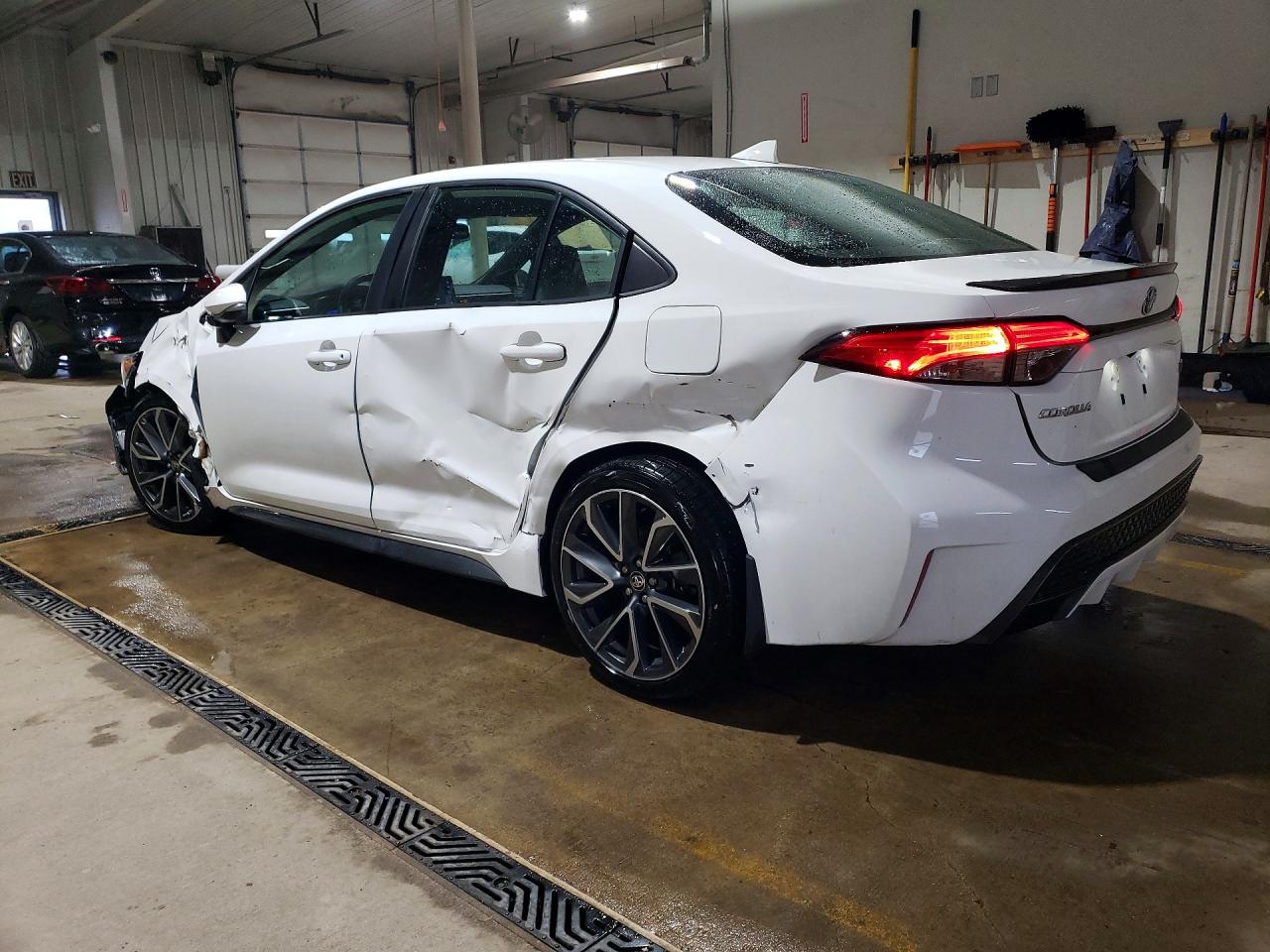 2020 Toyota Corolla Xse White vin: 5YFT4RCEXLP034728
