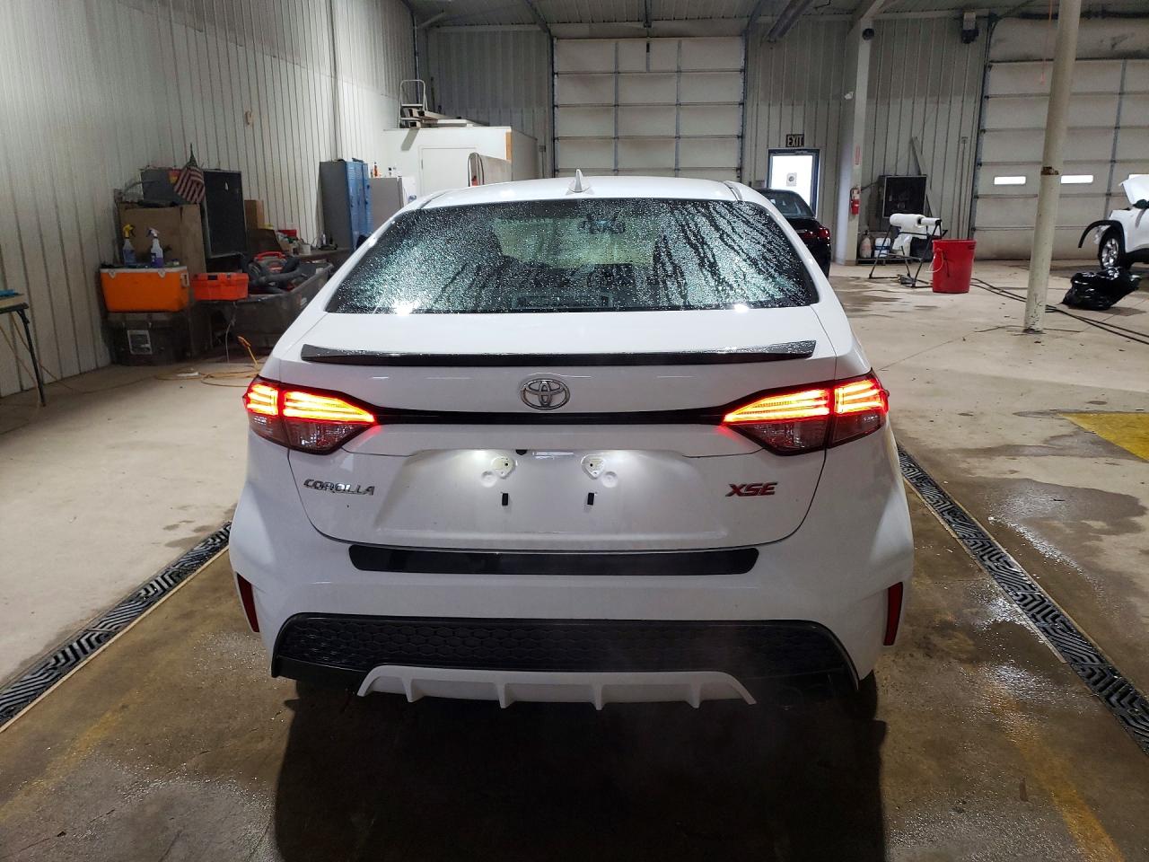 2020 Toyota Corolla Xse White vin: 5YFT4RCEXLP034728