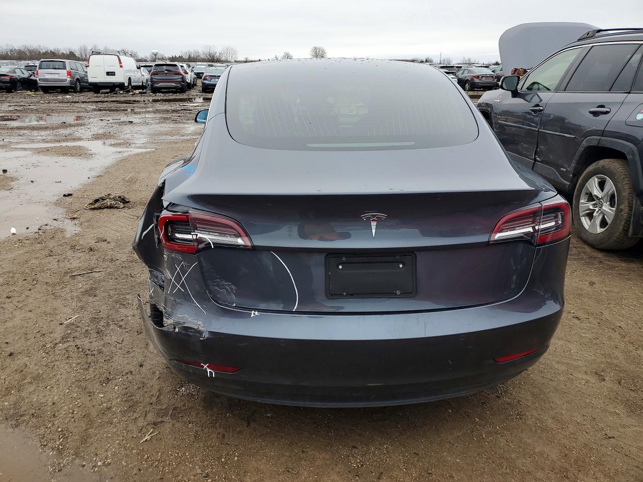 2020 Tesla Model 3 Серый vin: 5YJ3E1EA0LF784837