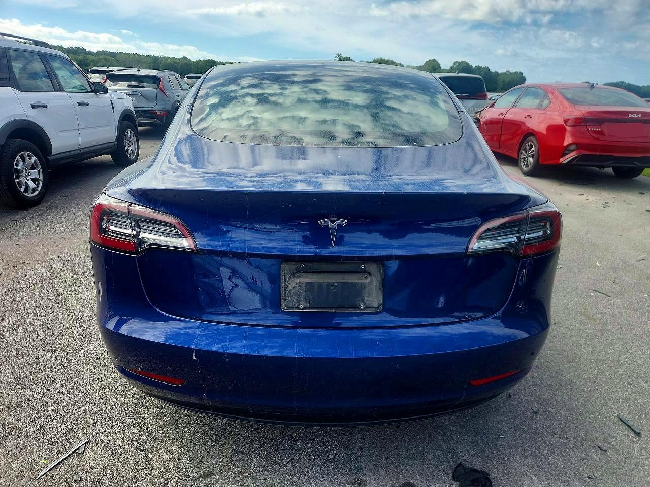 2022 Tesla Model 3 Blue vin: 5YJ3E1EA1NF371277
