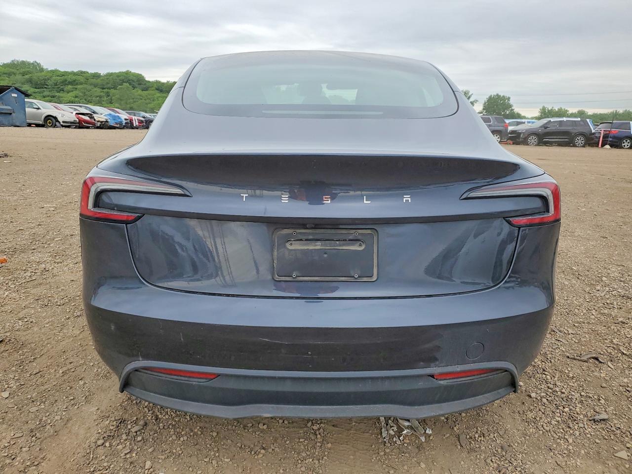 2024 Tesla Model 3 Gray vin: 5YJ3E1EA1RF773550