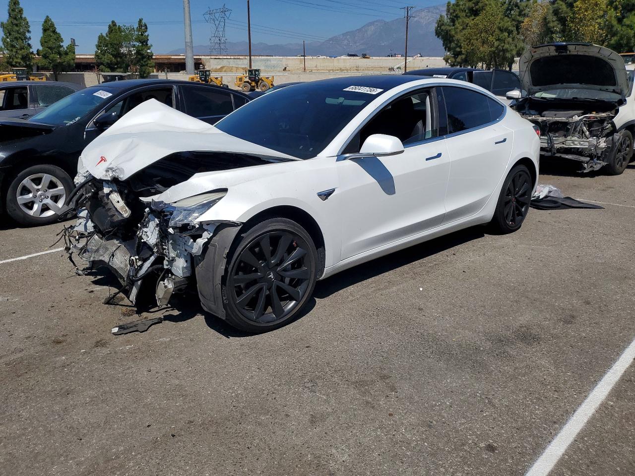 2018 Tesla Model 3 White vin: 5YJ3E1EA2JF038726