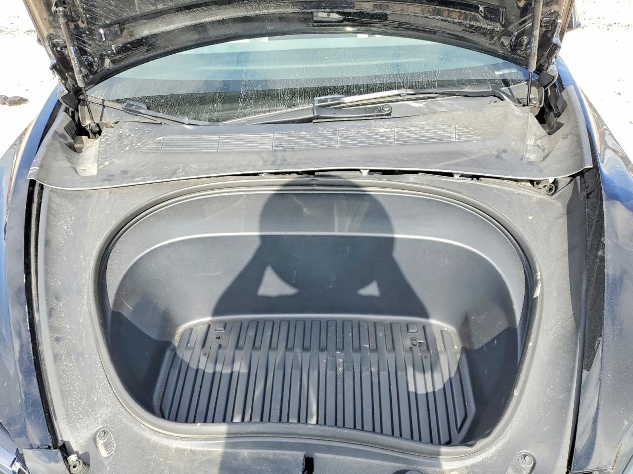 2026 Tesla Model 3 Black vin: 5YJ3E1EA2TF121849
