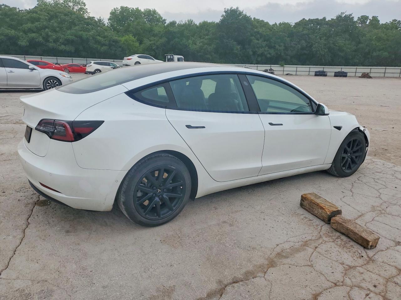 2022 Tesla Model 3 White vin: 5YJ3E1EA3NF190021