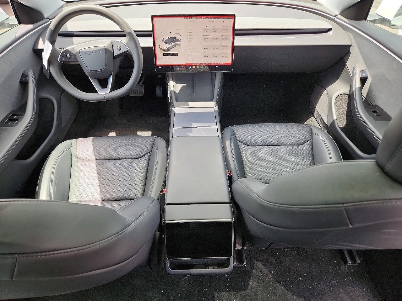 2025 Tesla Model 3 White vin: 5YJ3E1EA3SF009401