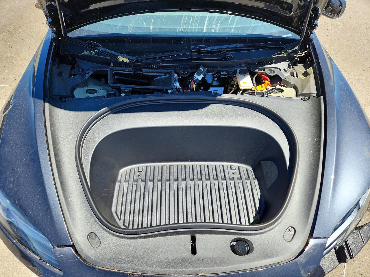 2025 Tesla Model 3 Gray vin: 5YJ3E1EA3SF134530