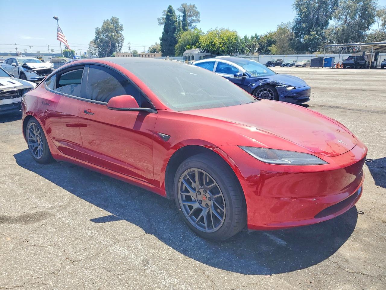 2025 Tesla Model 3 Red vin: 5YJ3E1EA3SF983797