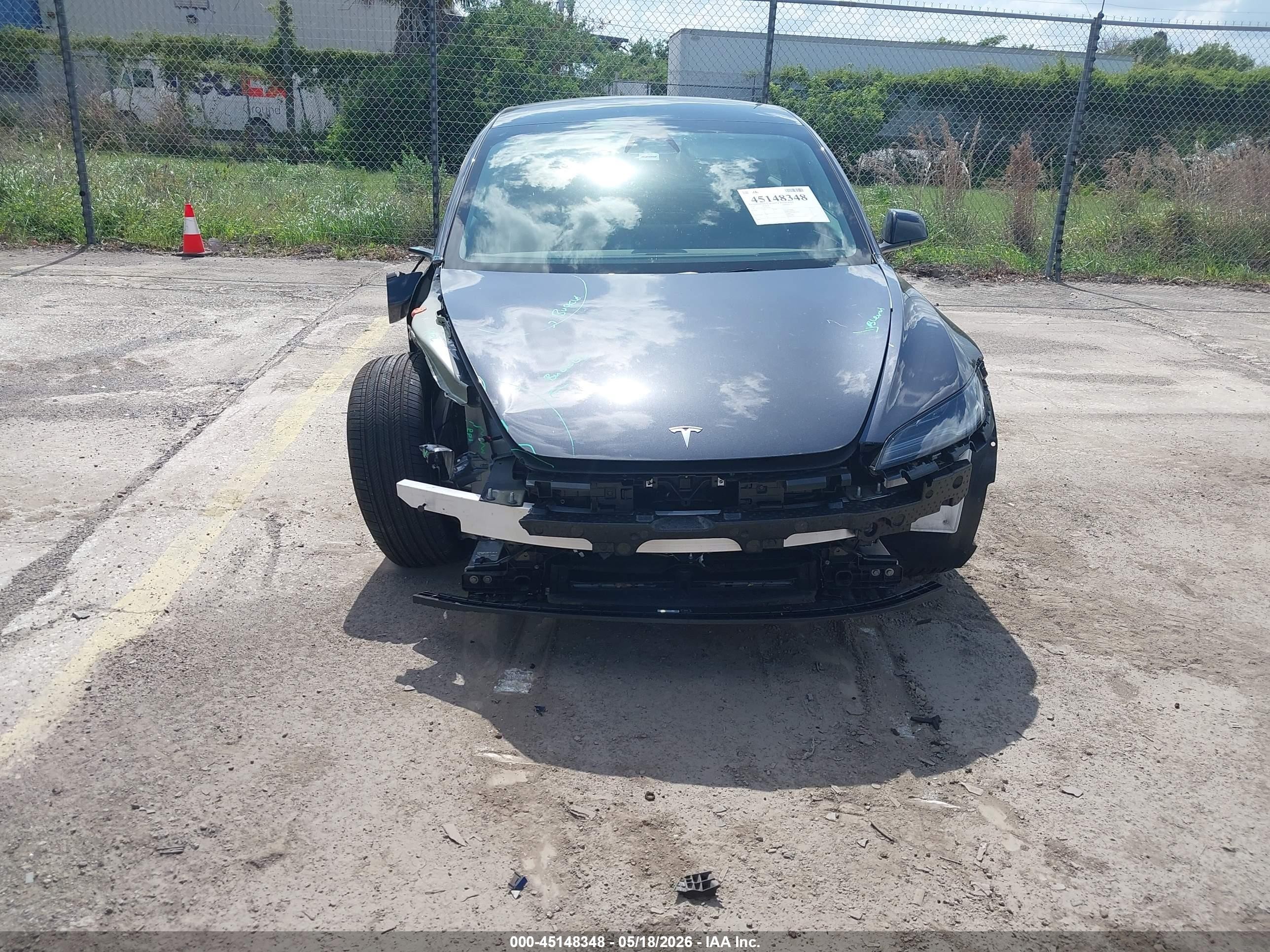 2025 Tesla Model 3 Long Range Rear-wheel Drive/standard Rear-wheel Drive Серый vin: 5YJ3E1EA5SF075061
