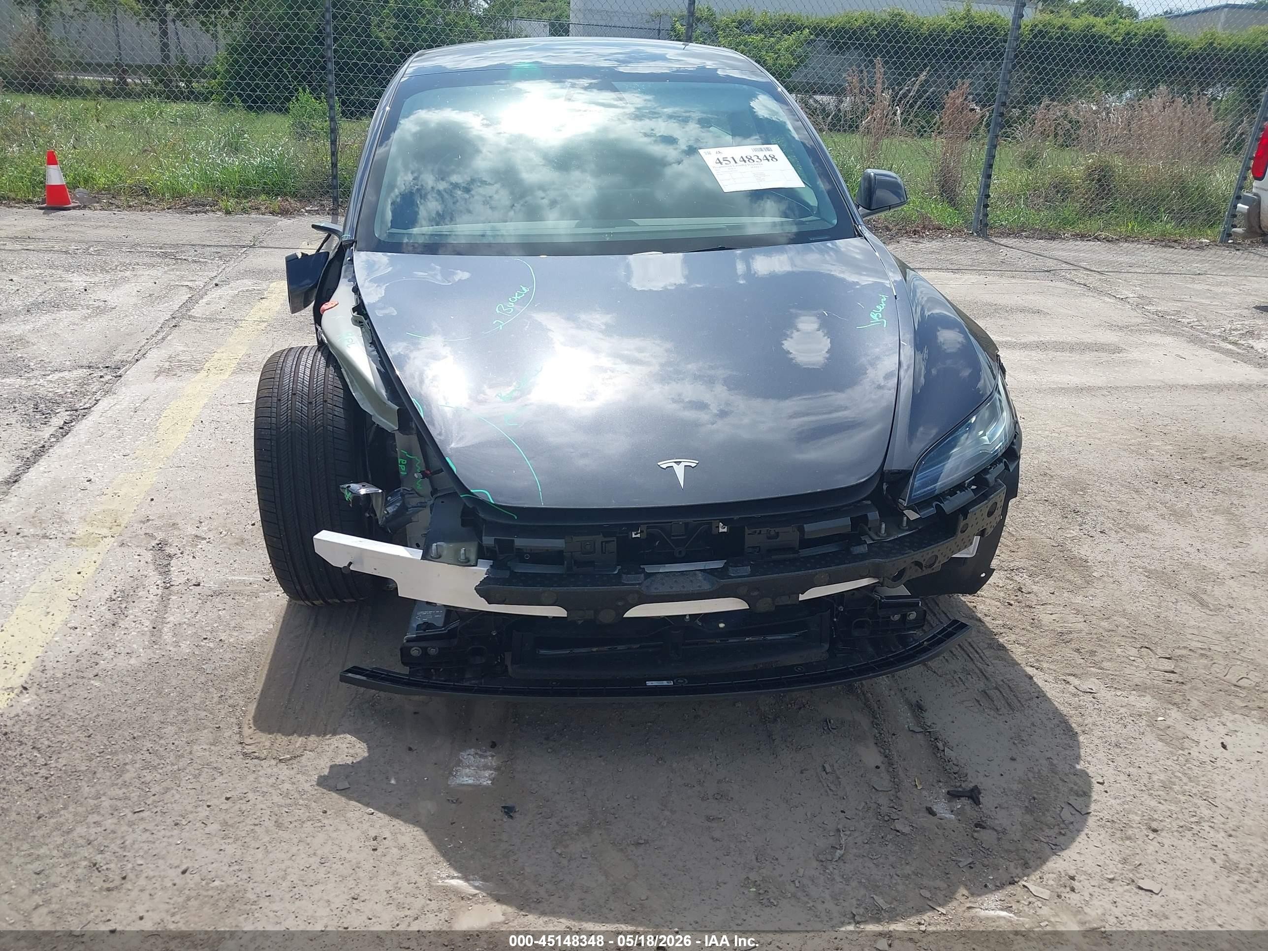 2025 Tesla Model 3 Long Range Rear-wheel Drive/standard Rear-wheel Drive Серый vin: 5YJ3E1EA5SF075061