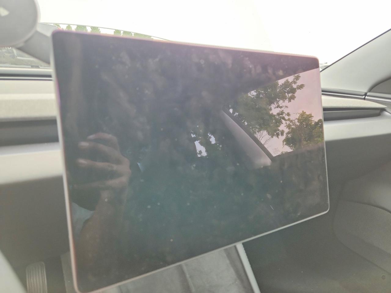 2026 Tesla Model 3 White vin: 5YJ3E1EA5TF169006