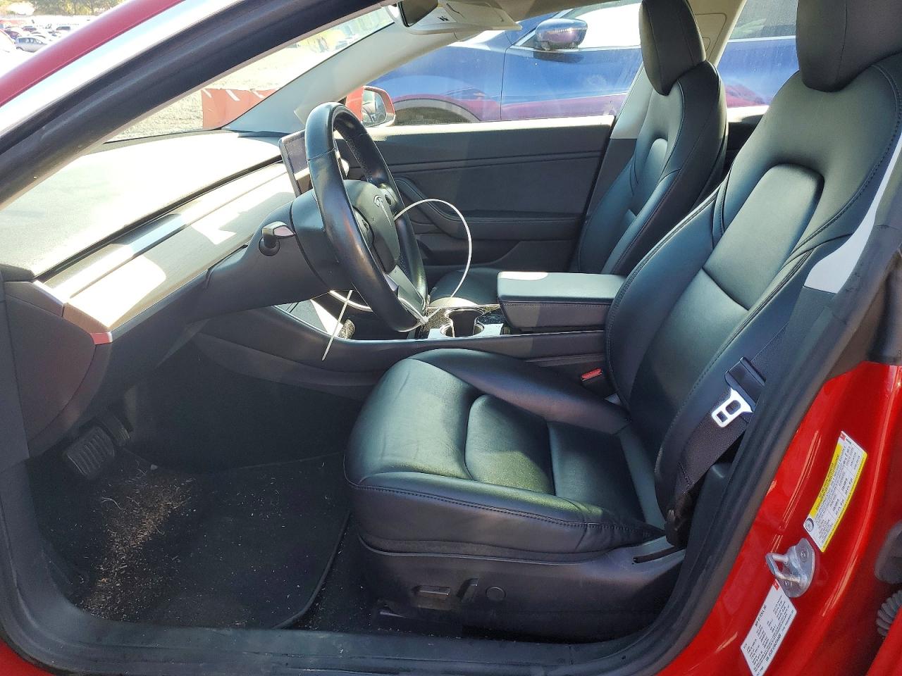 2018 Tesla Model 3 Red vin: 5YJ3E1EA6JF043430