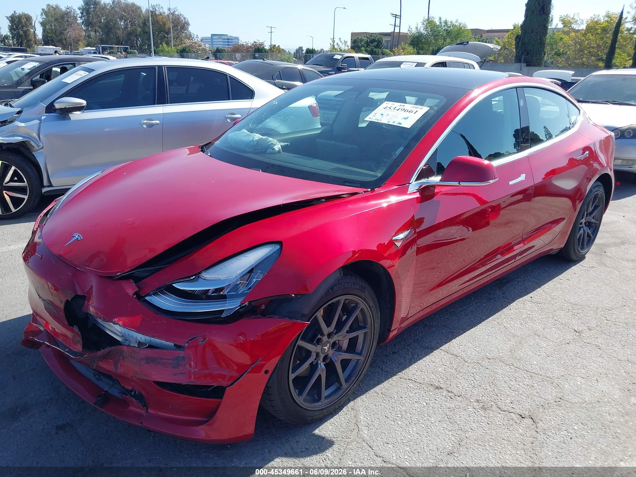 2020 Tesla Model 3 Standard Range Plus Rear-wheel Drive/standard Range Rear-wheel Drive Red vin: 5YJ3E1EA6LF804623