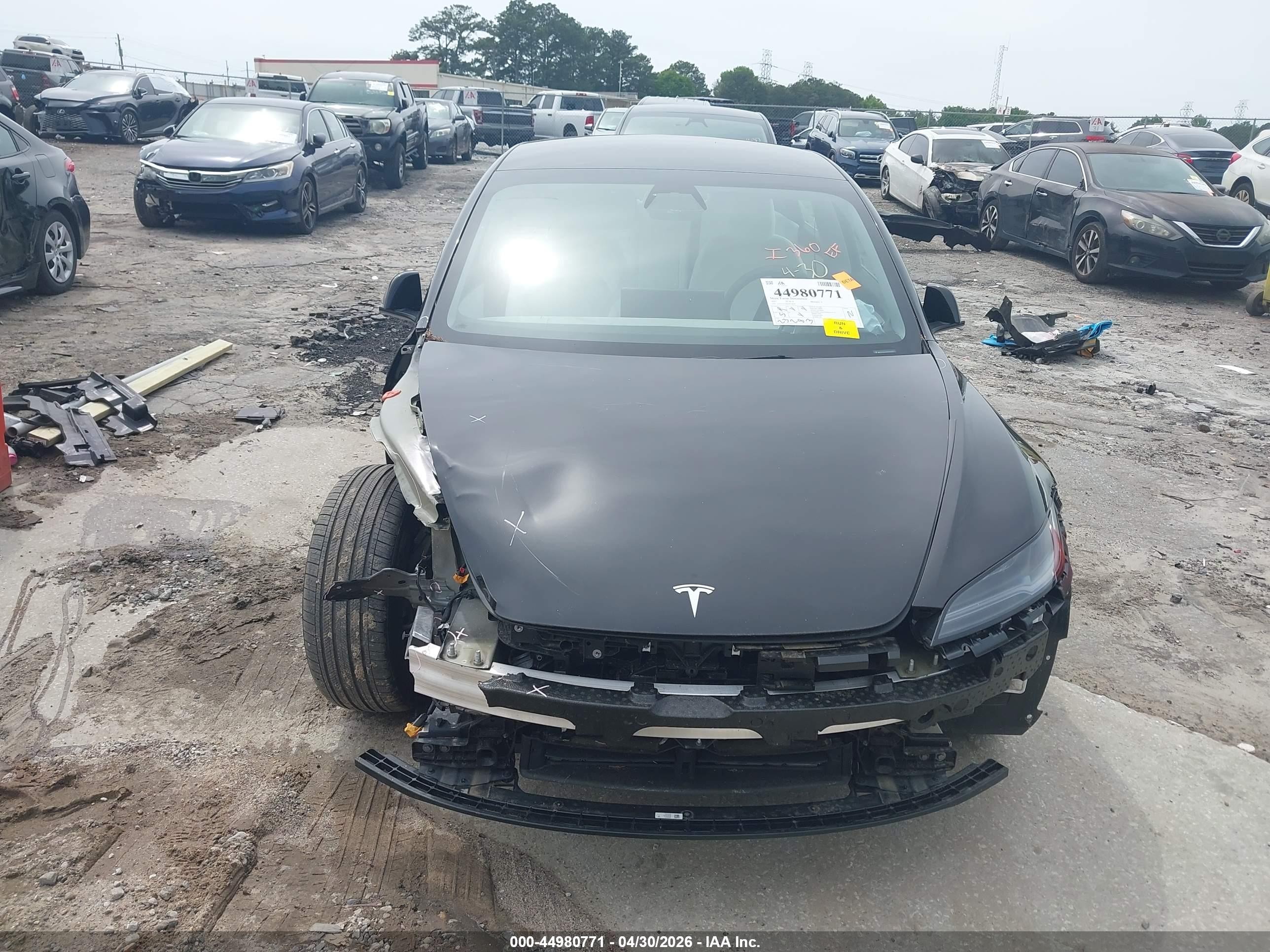2025 Tesla Model 3 Long Range Rear-wheel Drive/standard Rear-wheel Drive Black vin: 5YJ3E1EA6SF934870