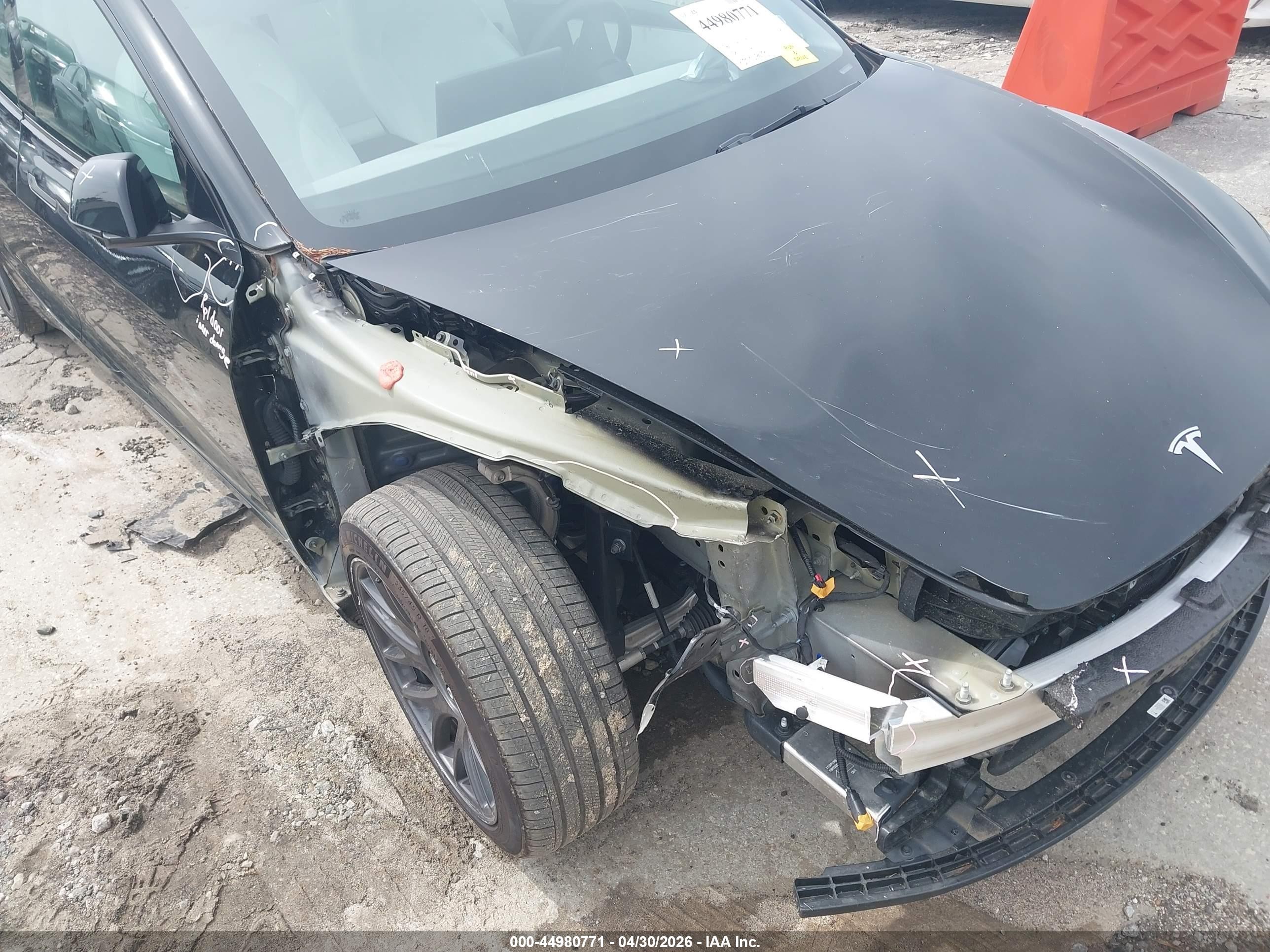 2025 Tesla Model 3 Long Range Rear-wheel Drive/standard Rear-wheel Drive Black vin: 5YJ3E1EA6SF934870