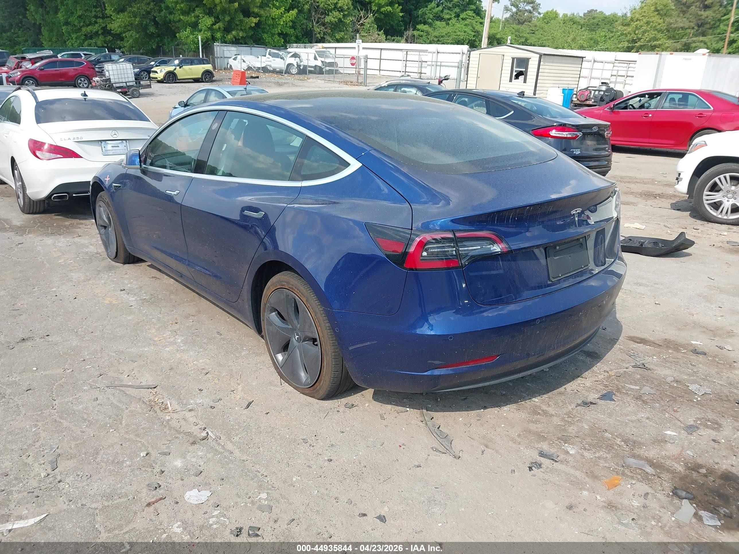 2019 Tesla Model 3 Long Range/mid Range/standard Range/standard Range Plus Синий vin: 5YJ3E1EA7KF317378