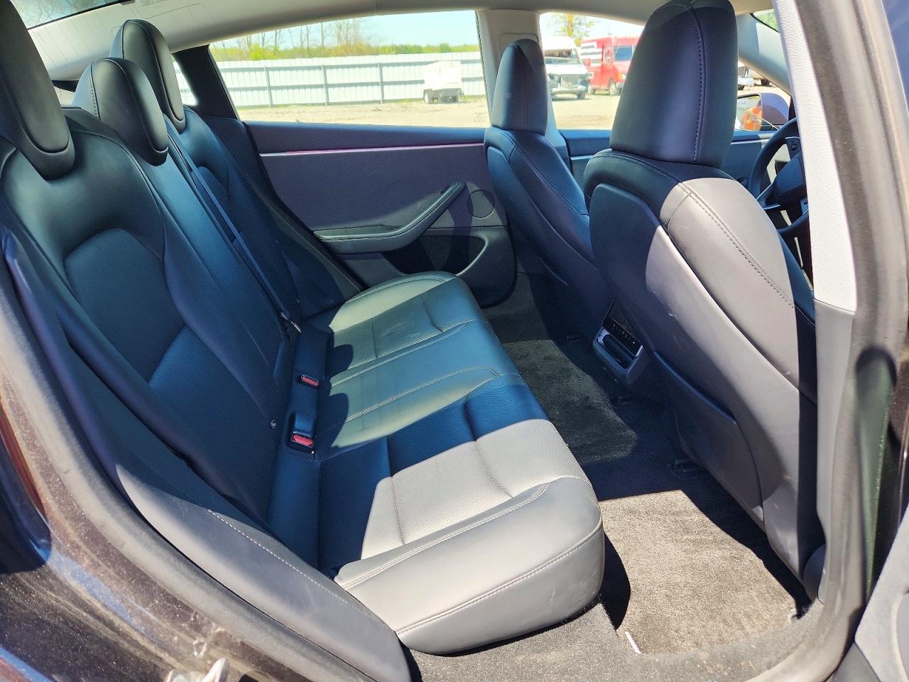 2024 Tesla Model 3 Gray vin: 5YJ3E1EA7RF785993