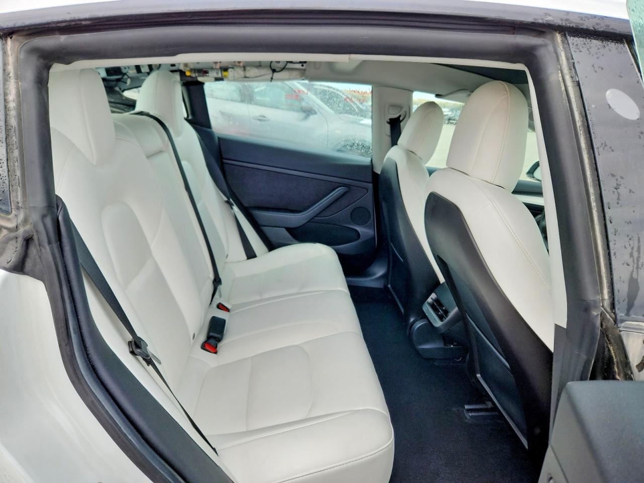 2021 Tesla Model 3 Белый vin: 5YJ3E1EA8MF989887