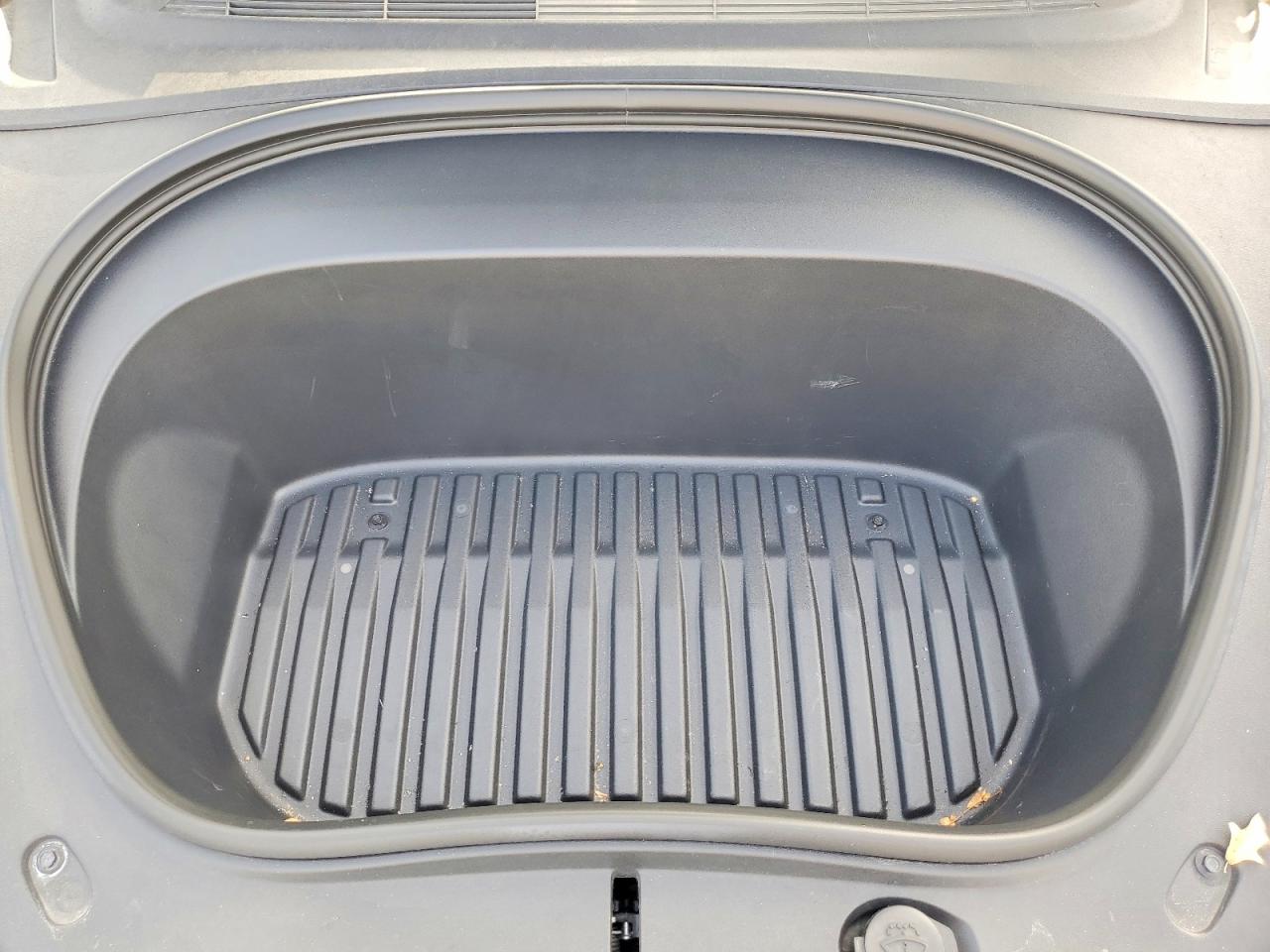 2024 Tesla Model 3 Gray vin: 5YJ3E1EA8RF855694