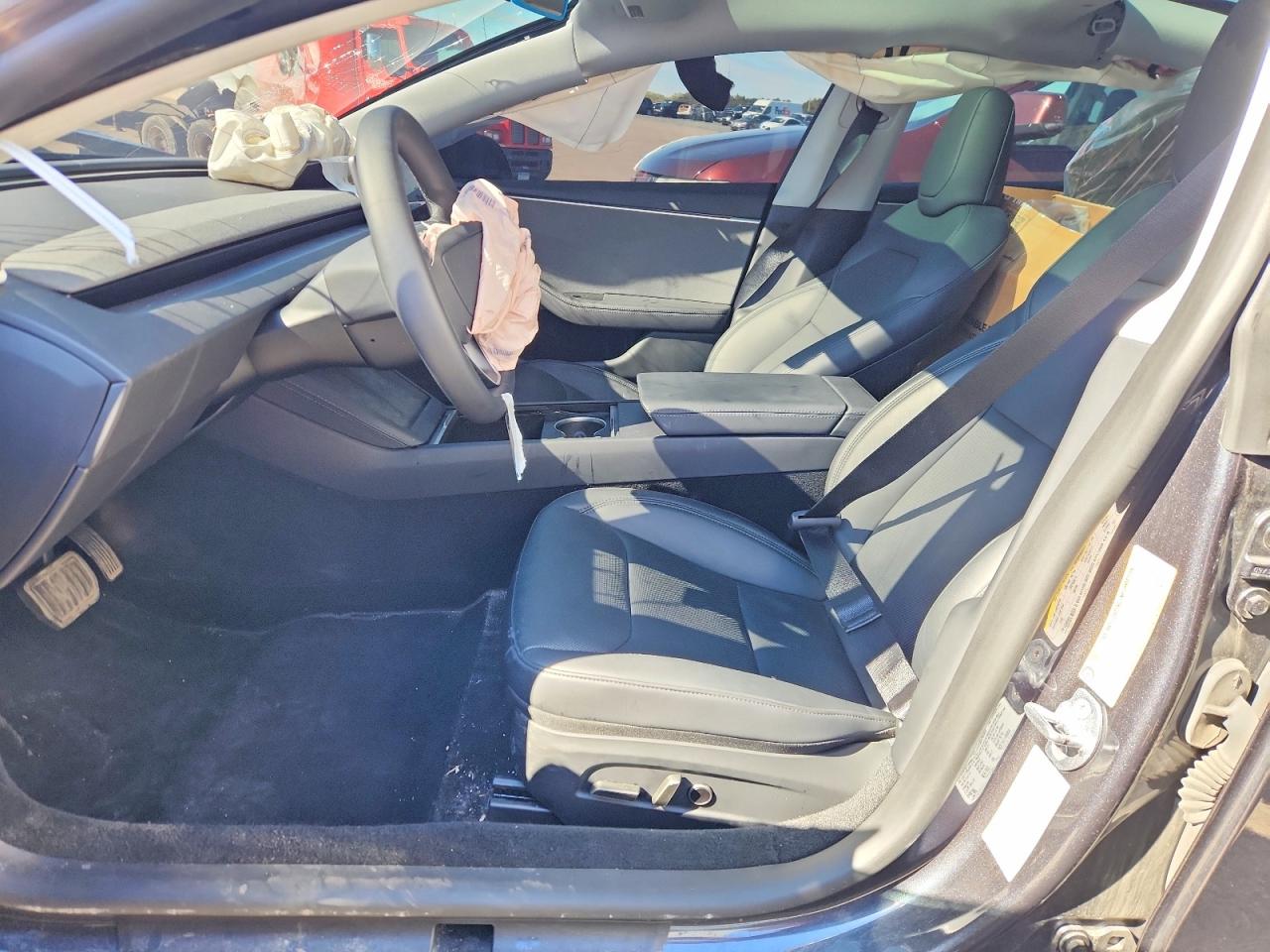 2025 Tesla Model 3 Gray vin: 5YJ3E1EA8SF040059