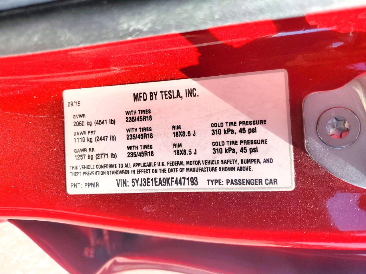 2019 Tesla Model 3 Red vin: 5YJ3E1EA9KF447193