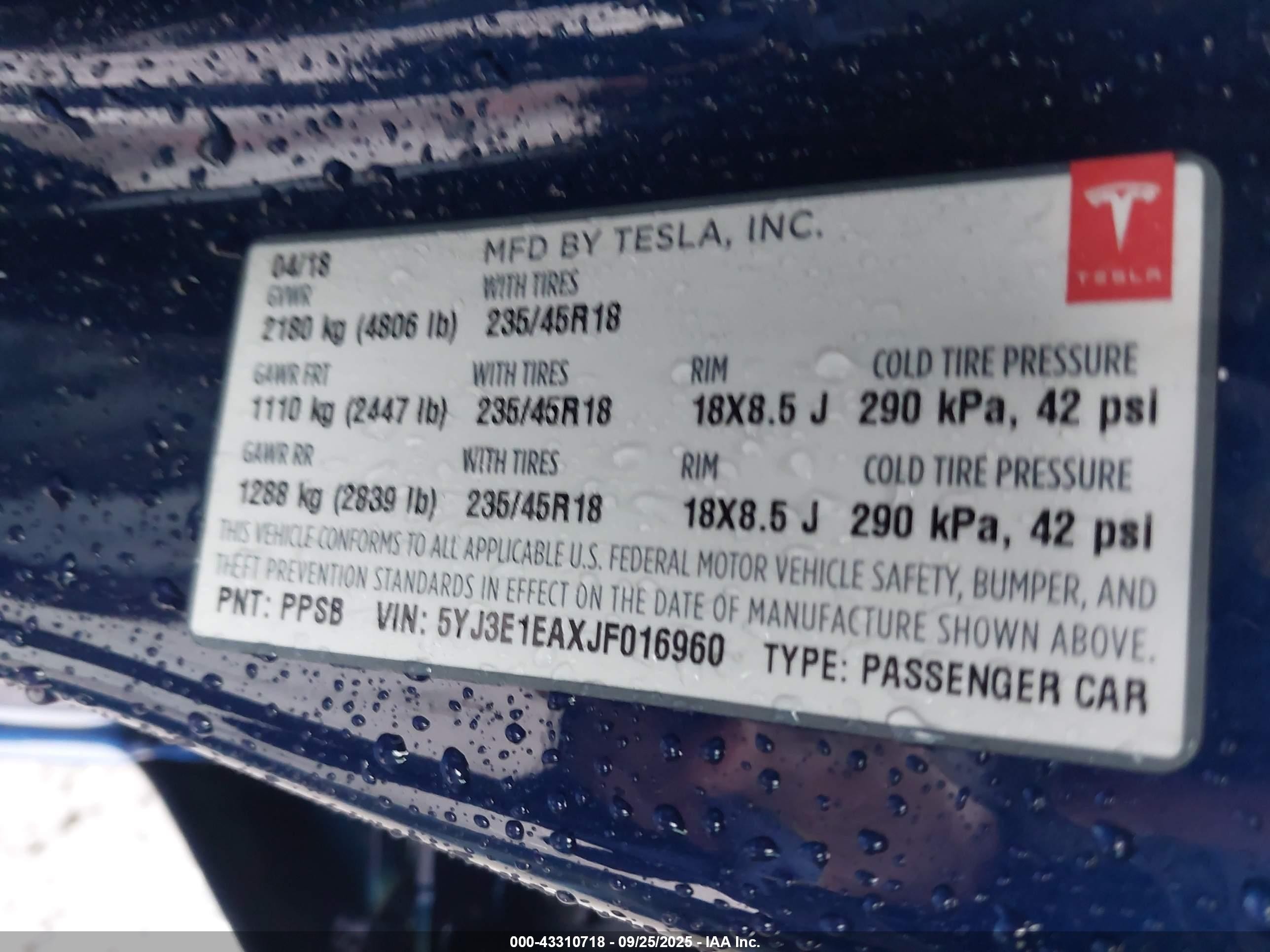 2018 Tesla Model 3 Long Range/mid Range Синий vin: 5YJ3E1EAXJF016960