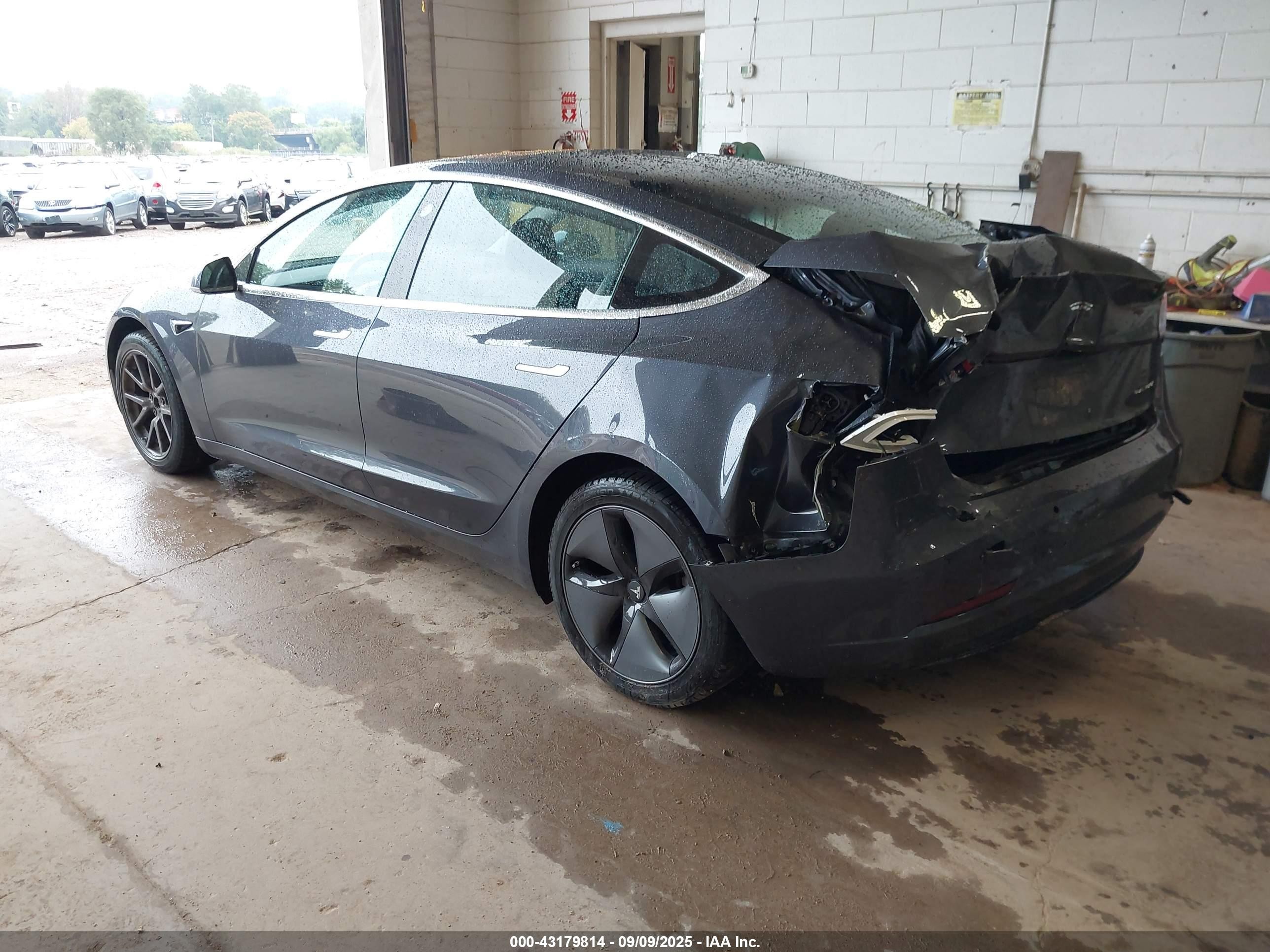 2018 Tesla Model 3 Long Range/performance Серый vin: 5YJ3E1EB0JF119149