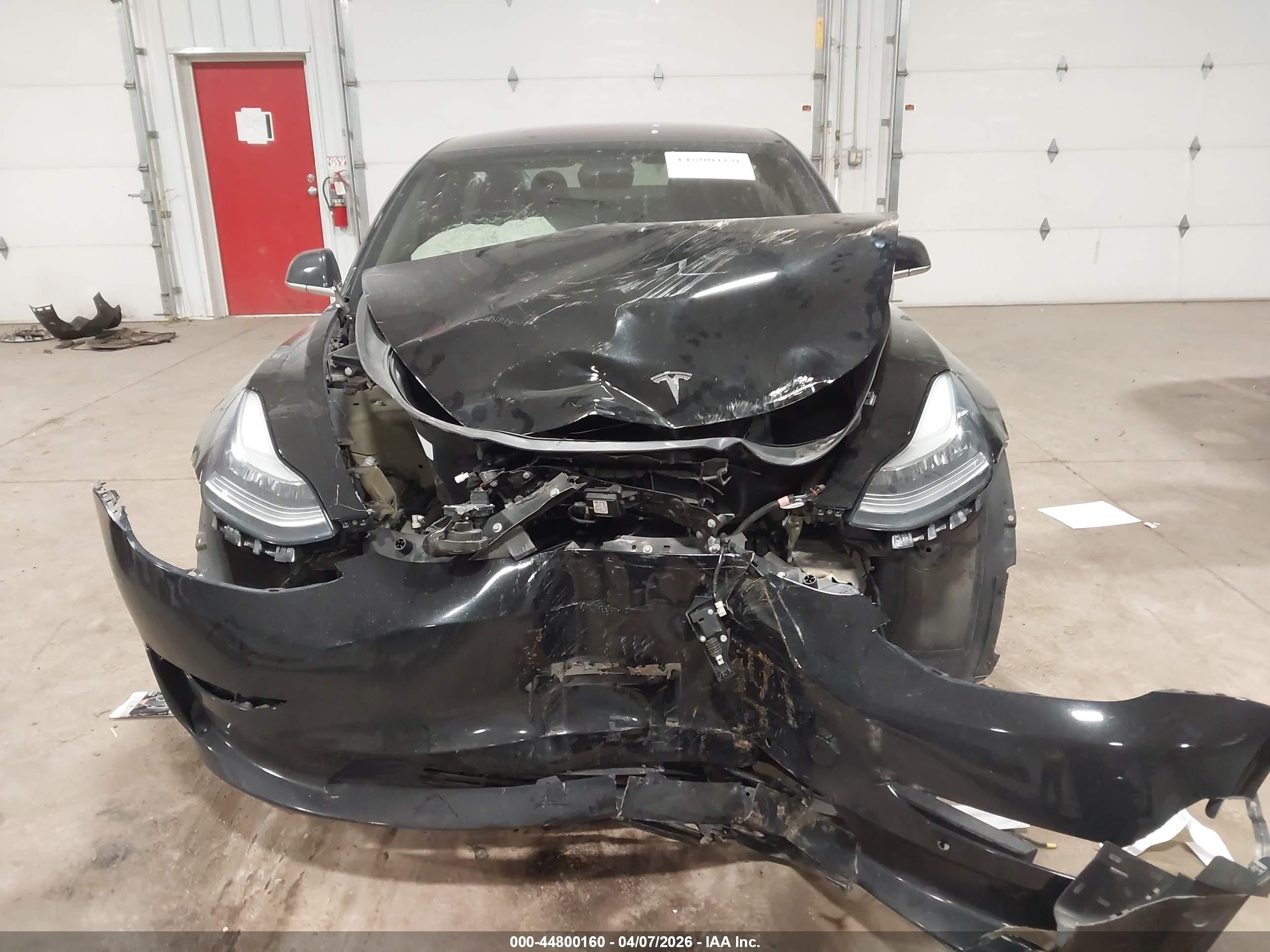 2019 Tesla Model 3 Long Range/performance Черный vin: 5YJ3E1EB0KF193415