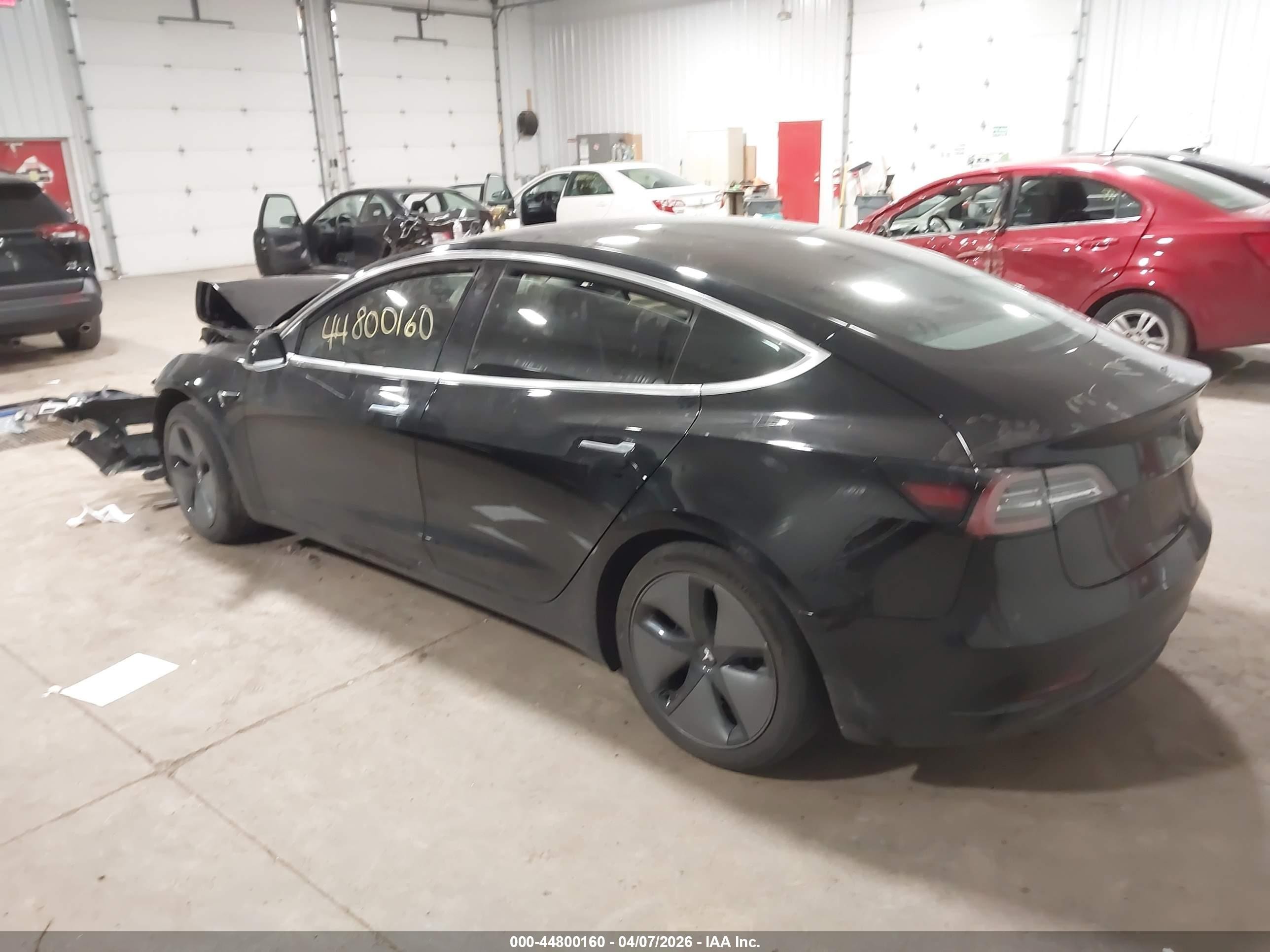 2019 Tesla Model 3 Long Range/performance Черный vin: 5YJ3E1EB0KF193415
