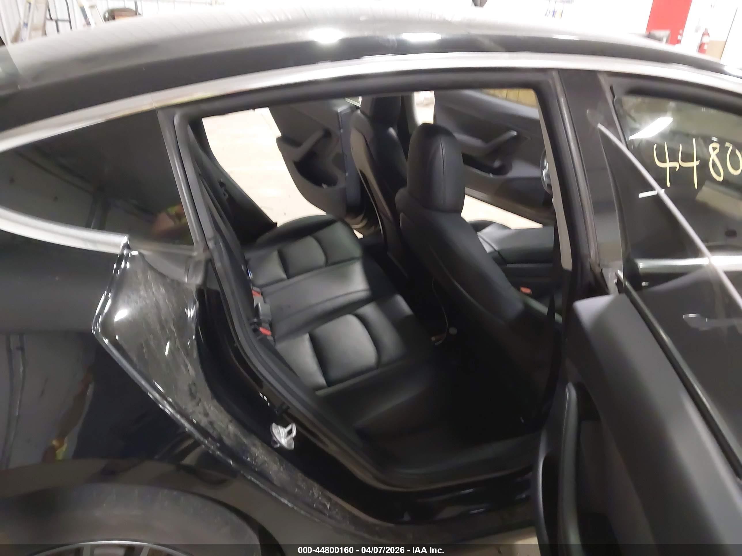 2019 Tesla Model 3 Long Range/performance Черный vin: 5YJ3E1EB0KF193415