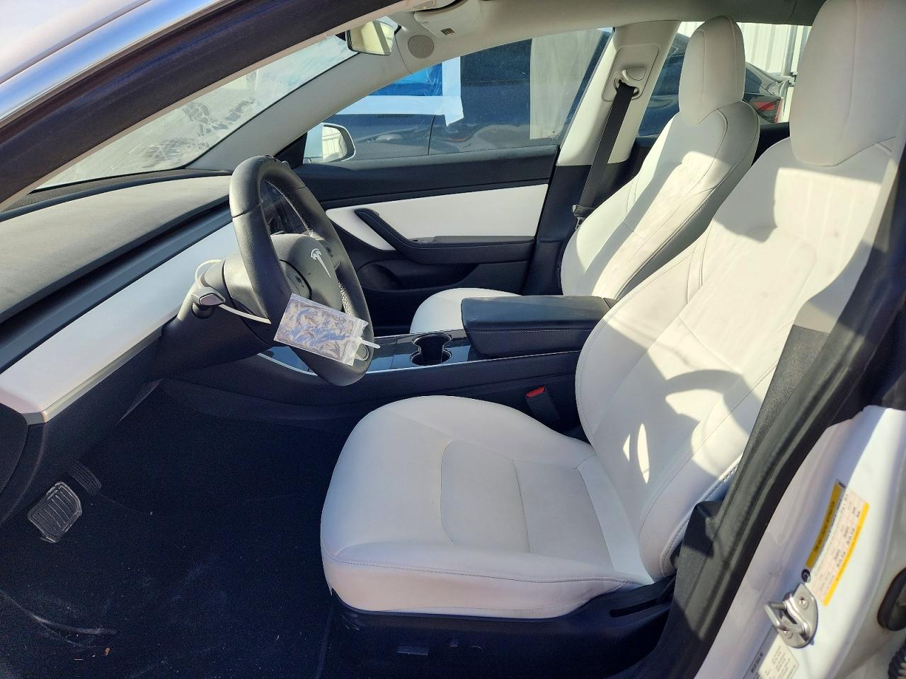 2020 Tesla Model 3 White vin: 5YJ3E1EB0LF640343