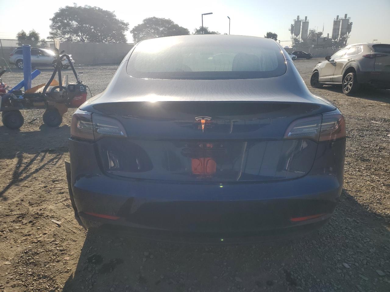 2018 Tesla Model 3 Синий vin: 5YJ3E1EB1JF135408
