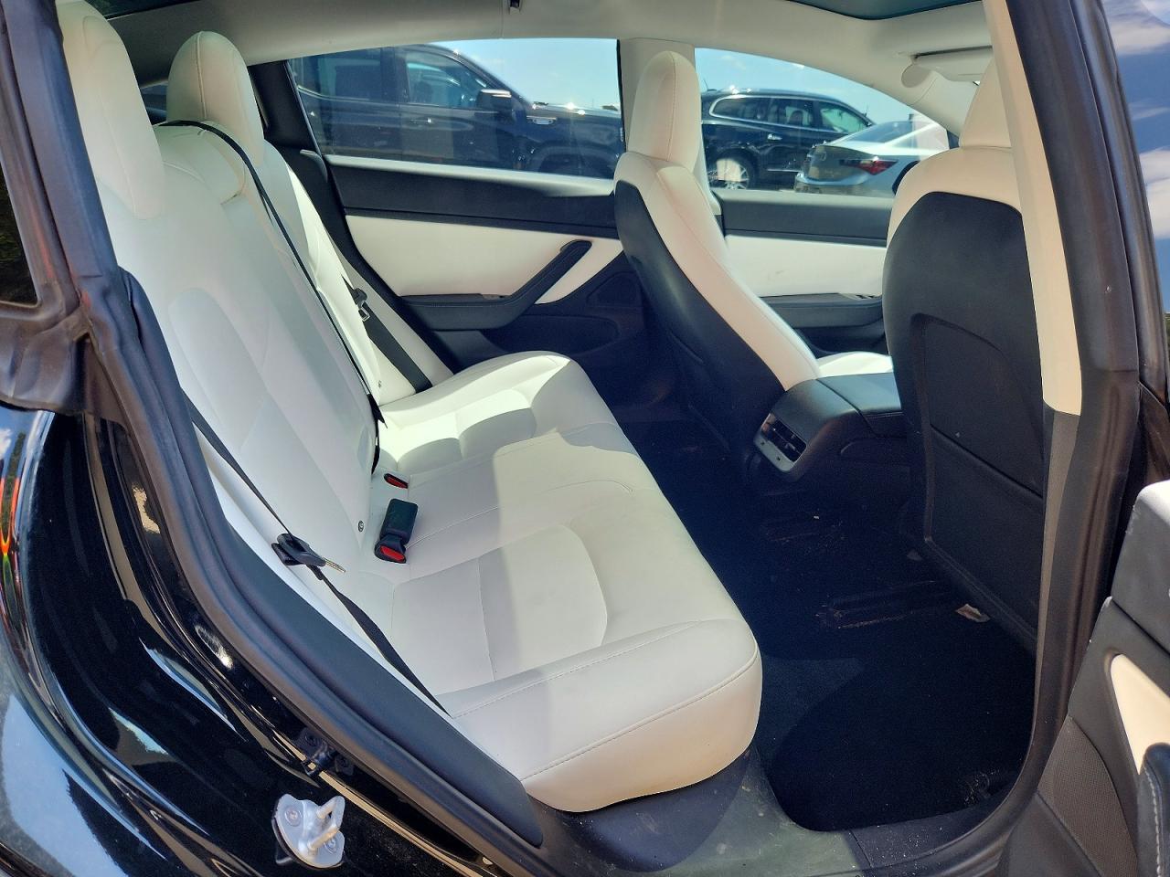 2018 Tesla Model 3 Black vin: 5YJ3E1EB2JF171074