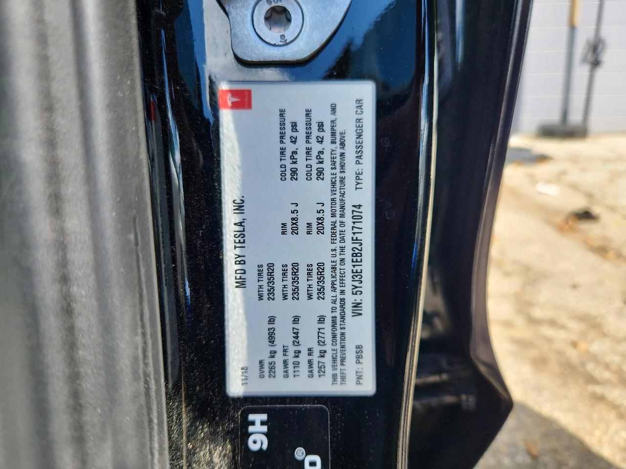 2018 Tesla Model 3 Black vin: 5YJ3E1EB2JF171074