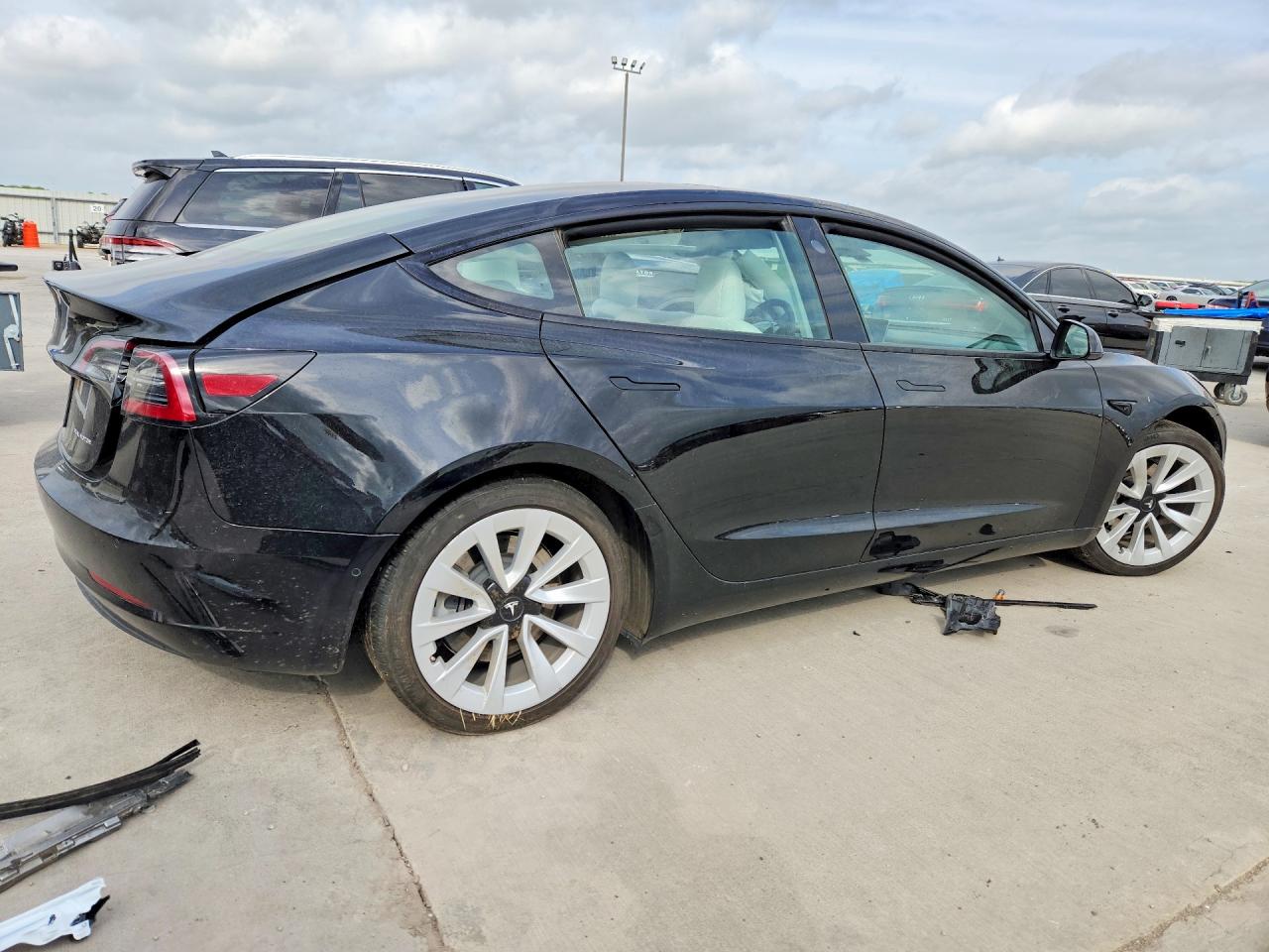2022 Tesla Model 3 Black vin: 5YJ3E1EB2NF163451