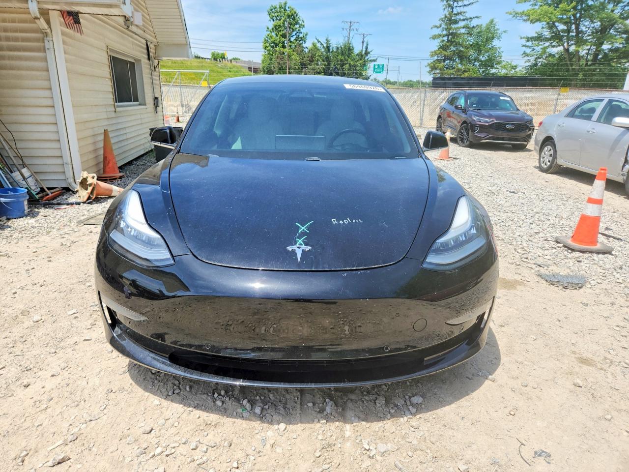 2020 Tesla Model 3 Черный vin: 5YJ3E1EB3LF639025