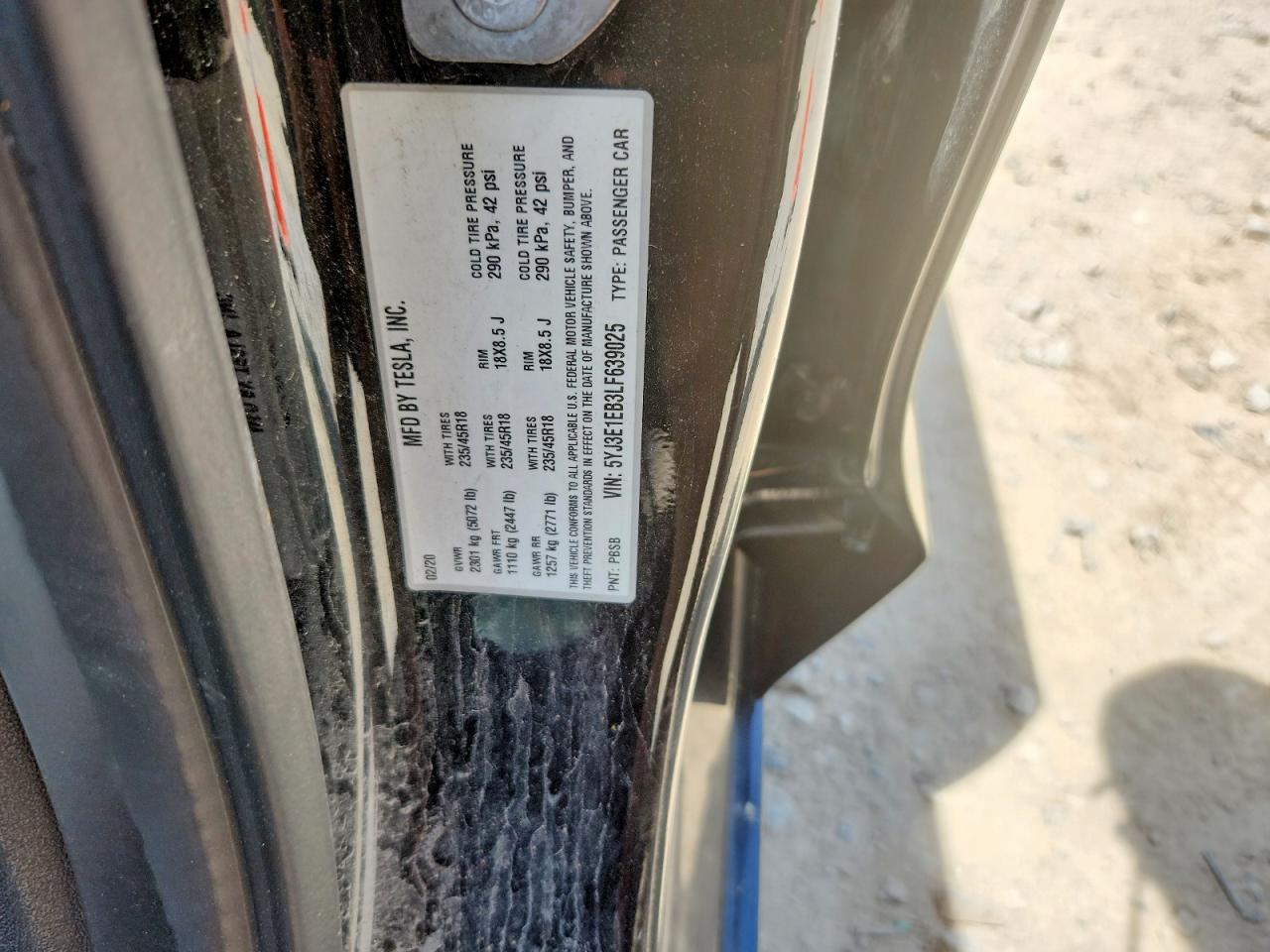 2020 Tesla Model 3 Черный vin: 5YJ3E1EB3LF639025