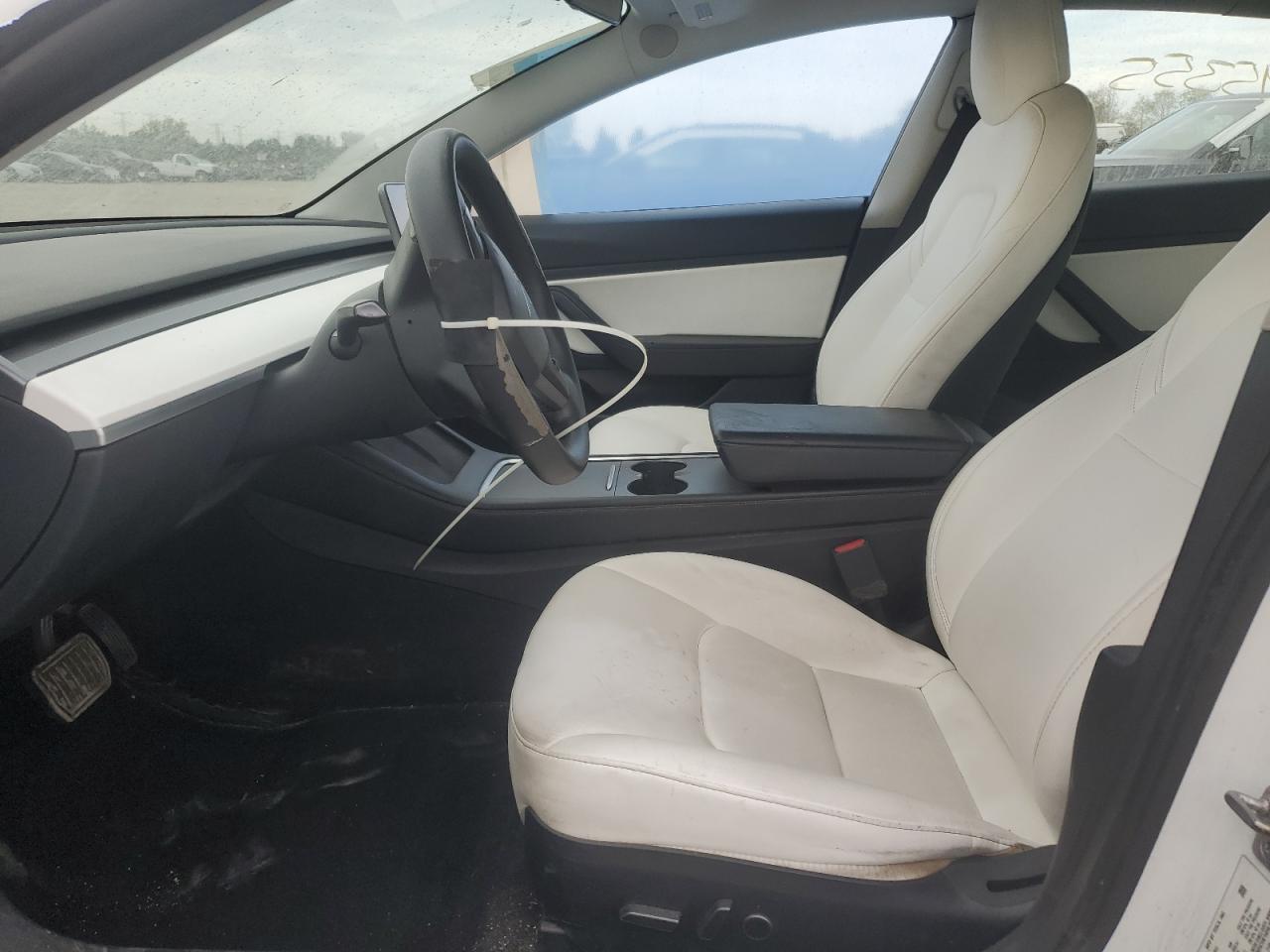 2021 Tesla Model 3 Белый vin: 5YJ3E1EB4MF860182