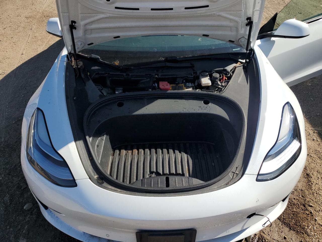 2021 Tesla Model 3 Белый vin: 5YJ3E1EB4MF860182