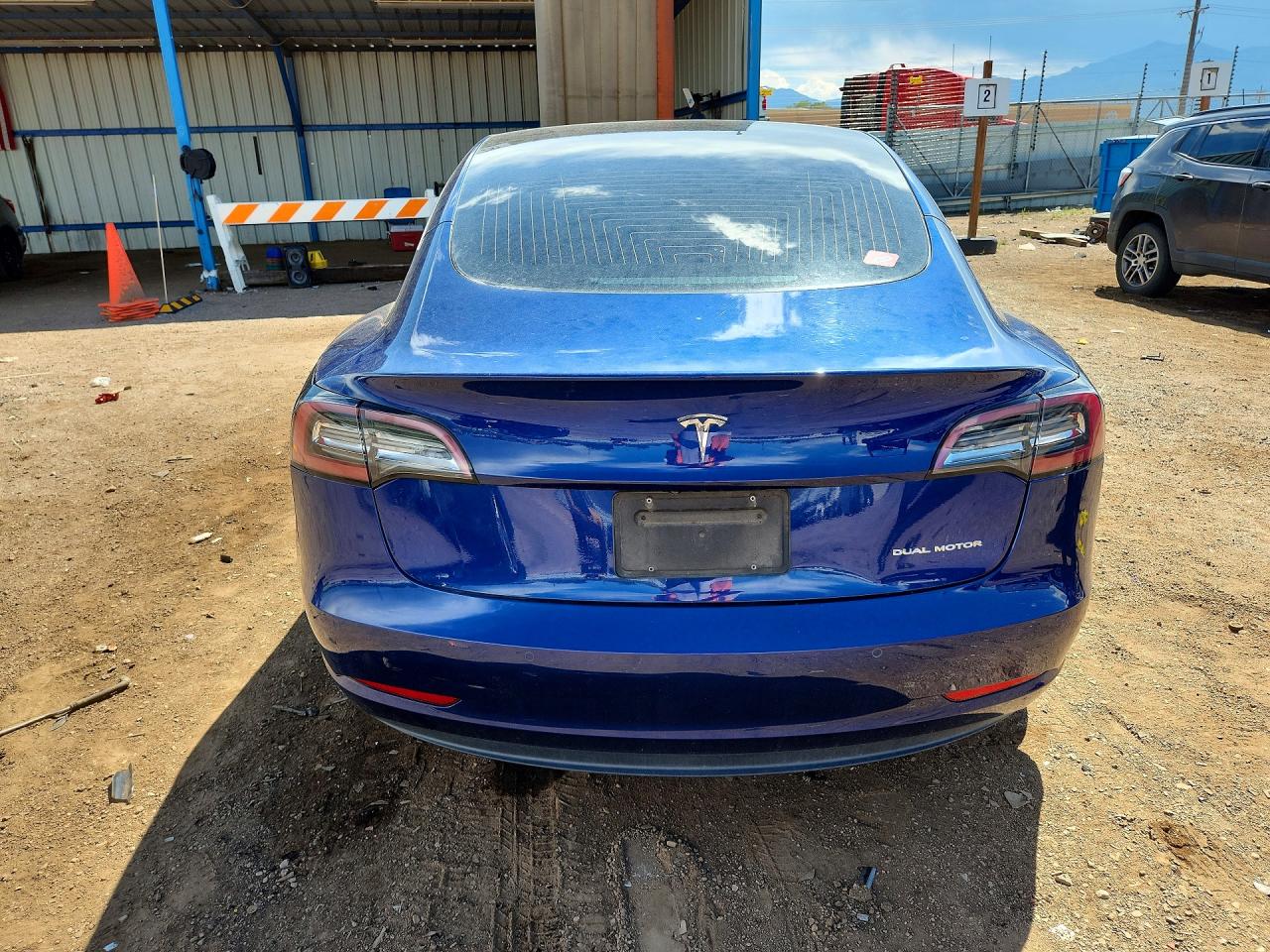 2020 Tesla Model 3 Blue vin: 5YJ3E1EB5LF640239