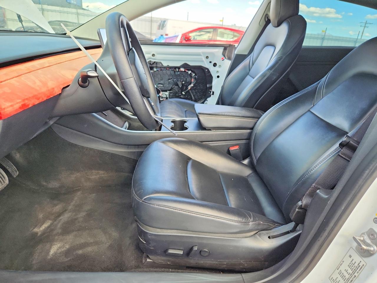 2020 Tesla Model 3 Белый vin: 5YJ3E1EB5LF711438