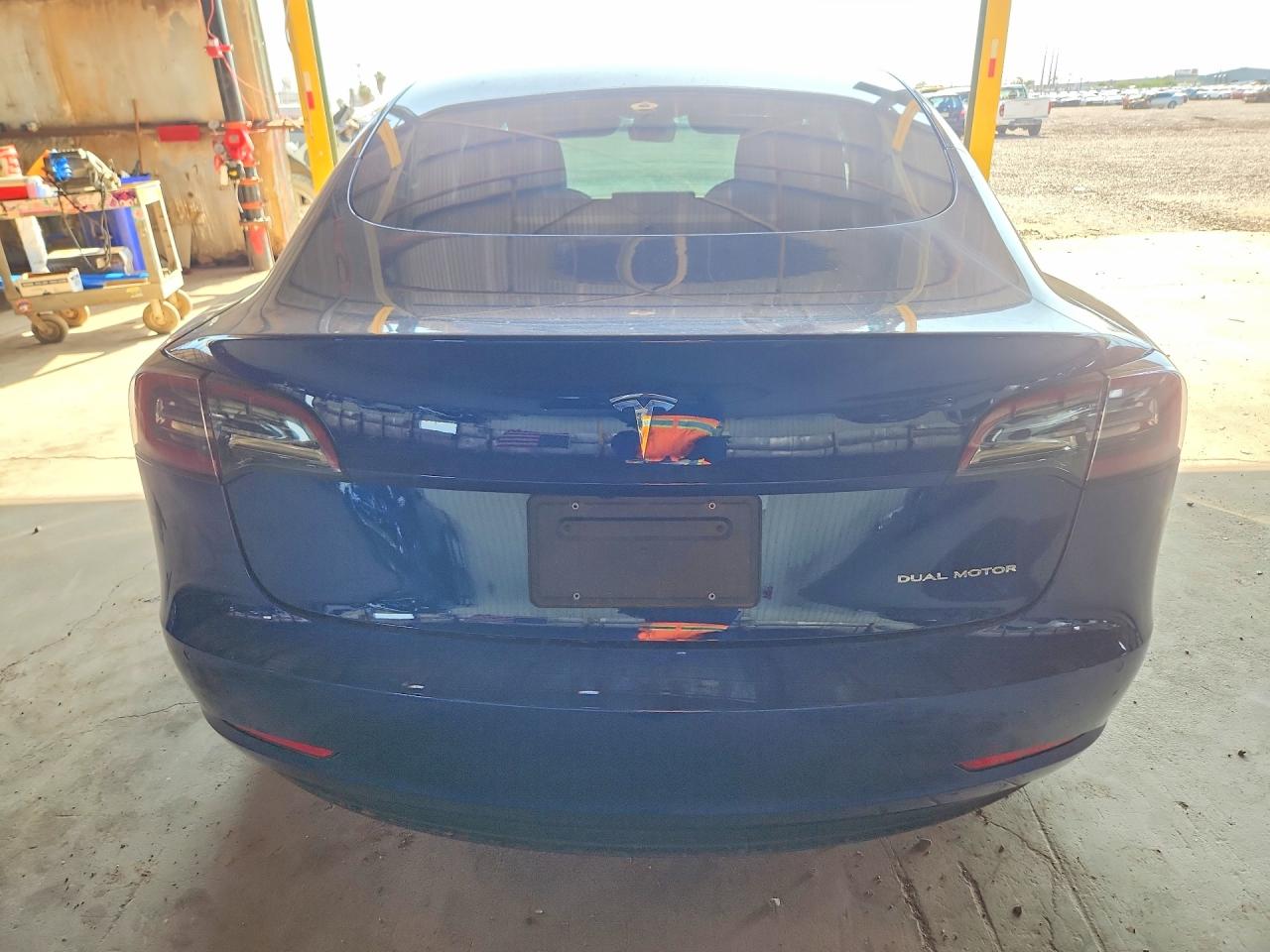 2022 Tesla Model 3 Blue vin: 5YJ3E1EB5NF109593