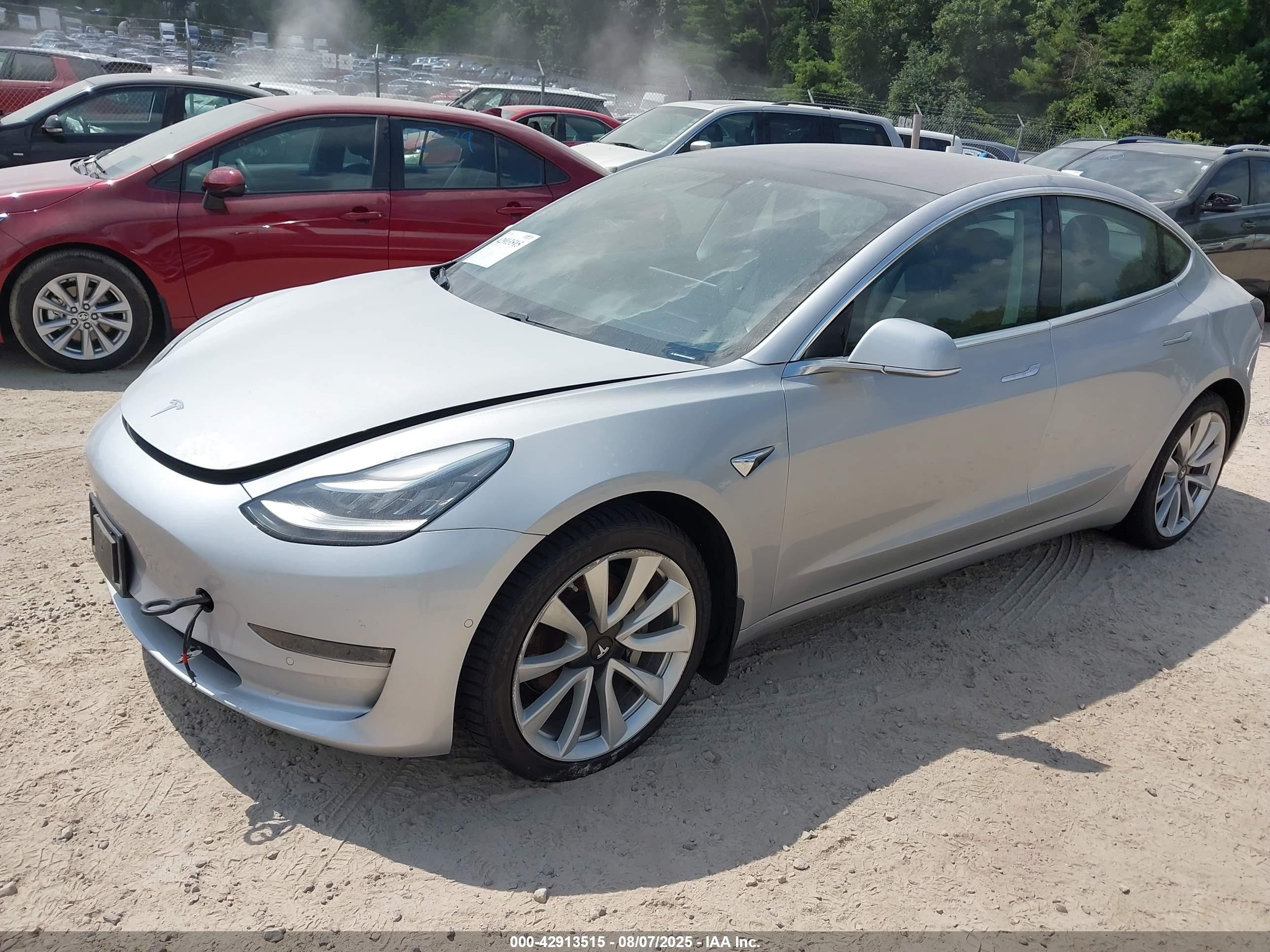 2018 Tesla Model 3 Long Range/performance Серебряный vin: 5YJ3E1EB7JF087610