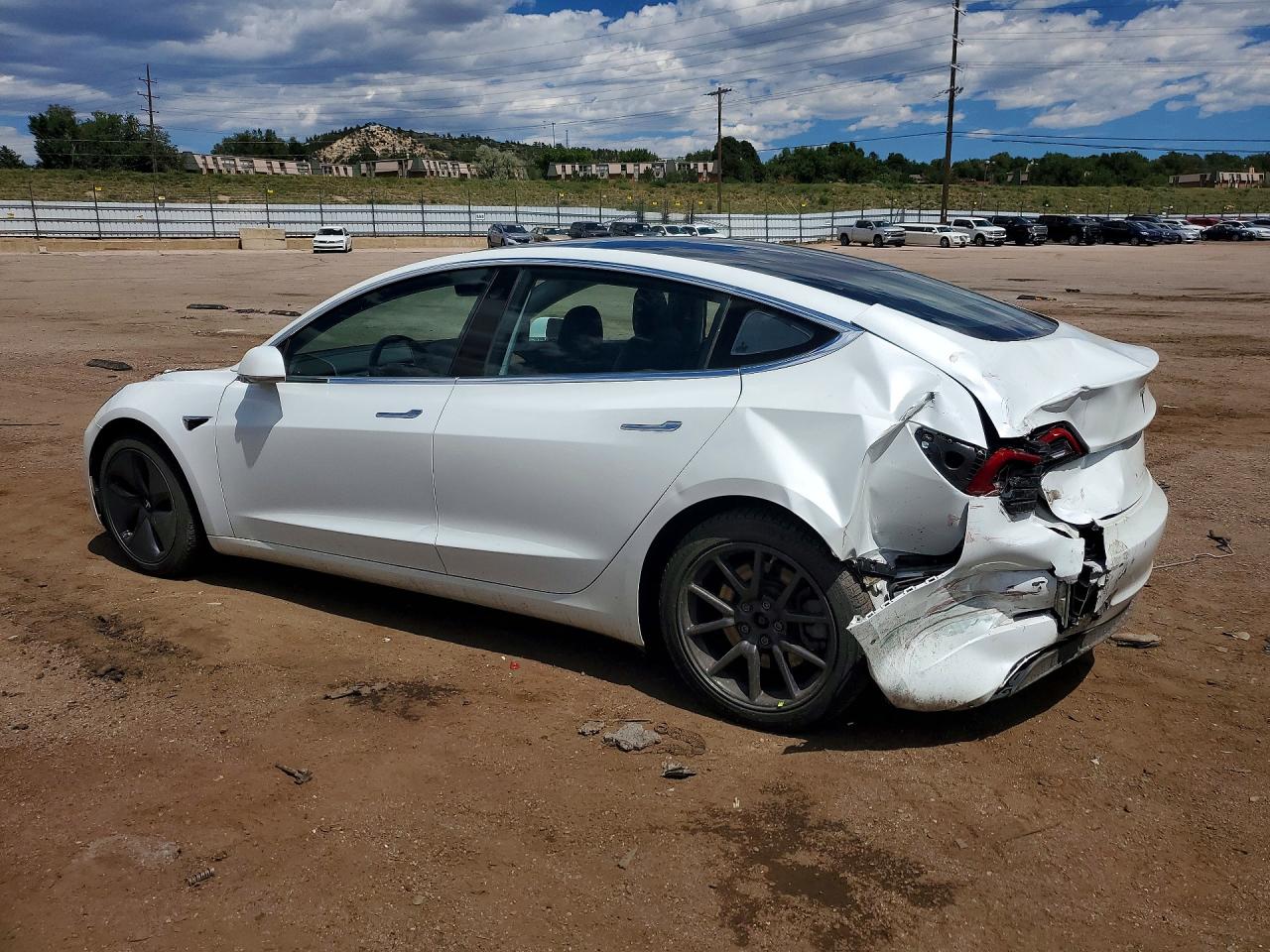 2018 Tesla Model 3 White vin: 5YJ3E1EB7JF108567