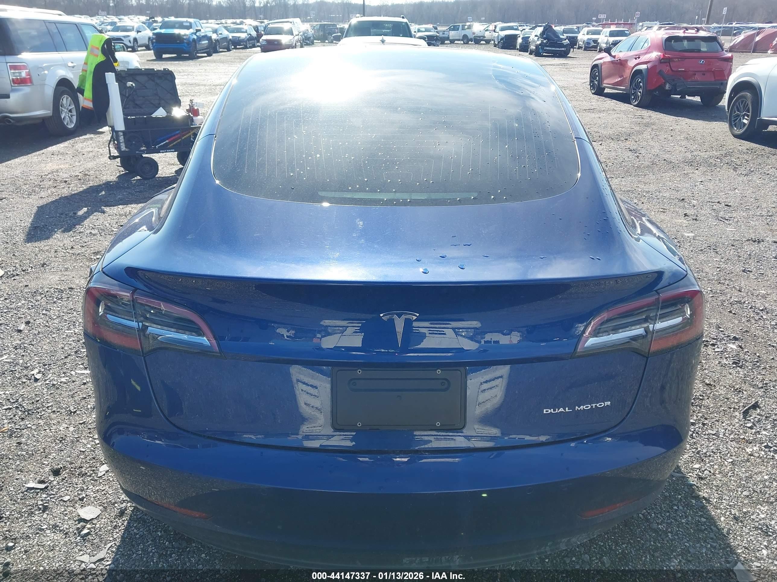 2019 Tesla Model 3 Long Range/performance Blue vin: 5YJ3E1EB7KF453941